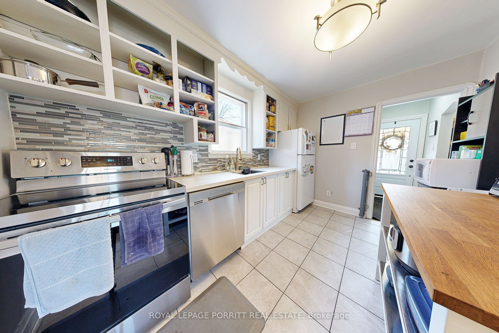 217 Alderbrae Avenue Property Photo 11