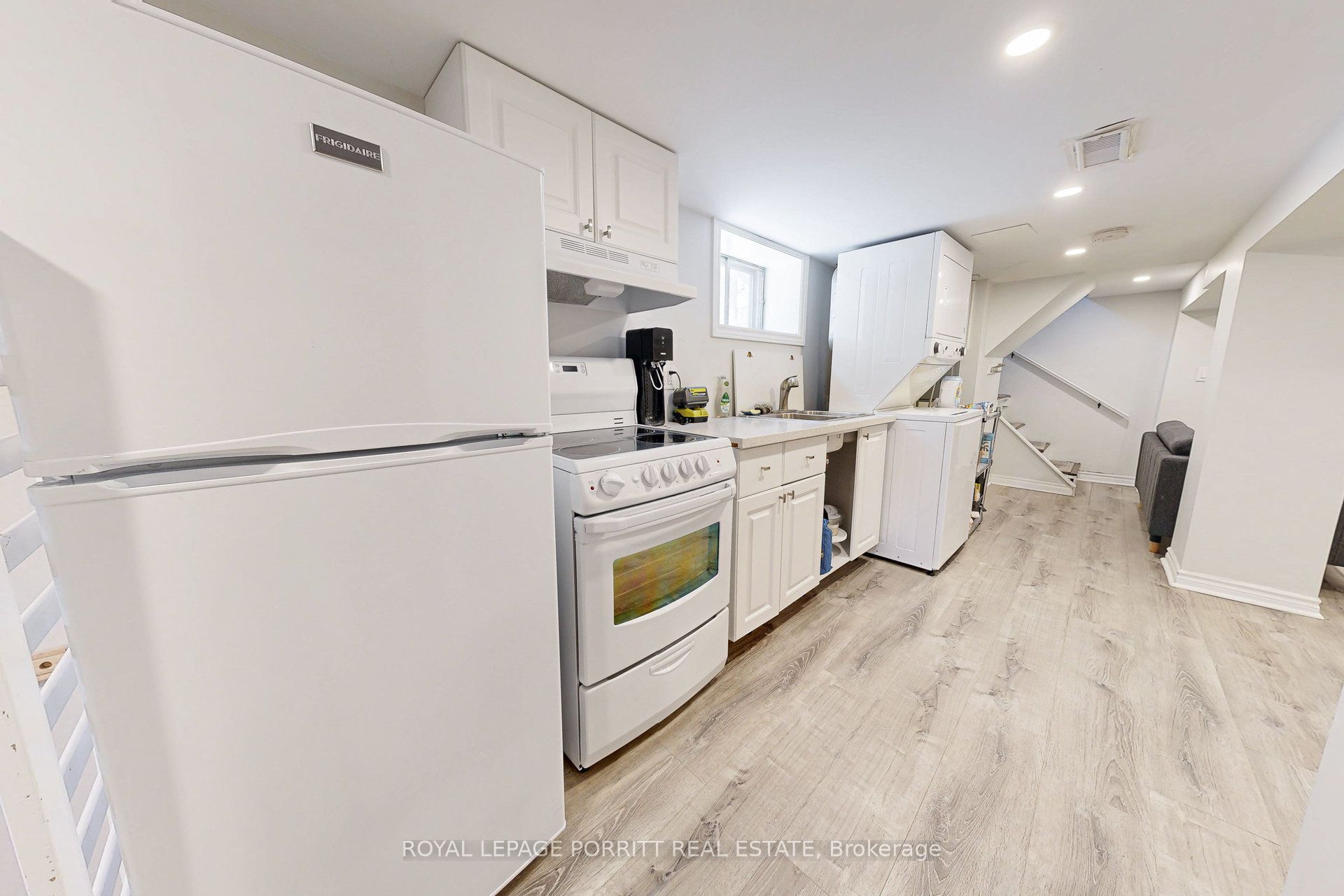 217 Alderbrae Avenue Property Photo 22