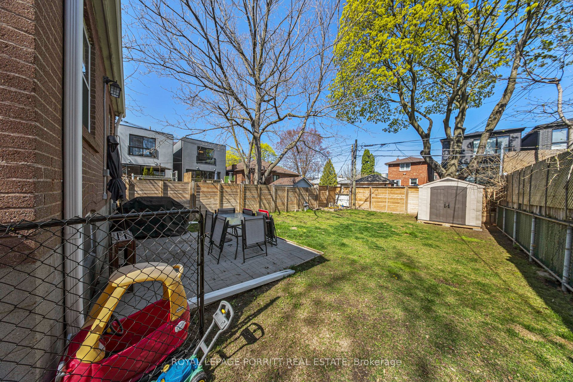217 Alderbrae Avenue Property Photo 29