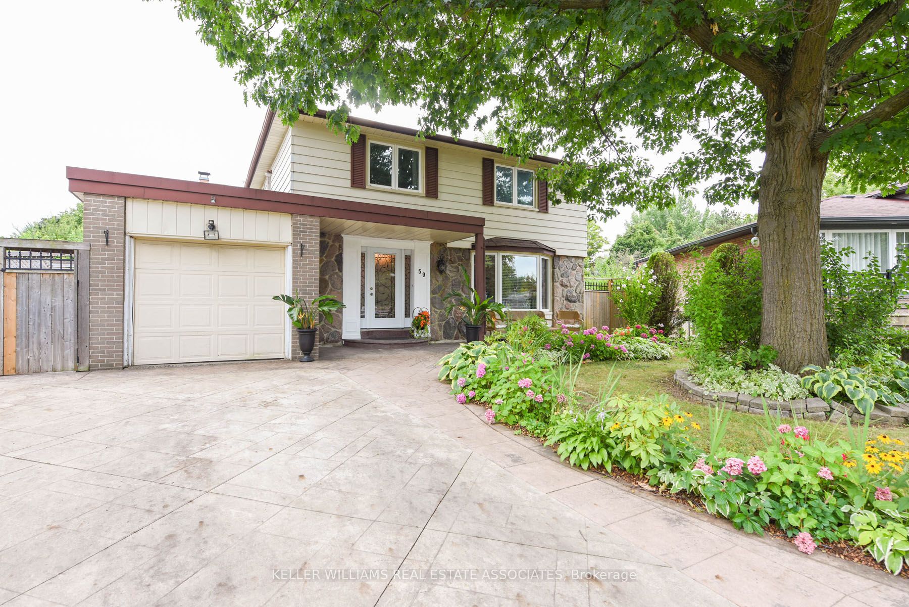 59 Watson Crescent Property Photo 1