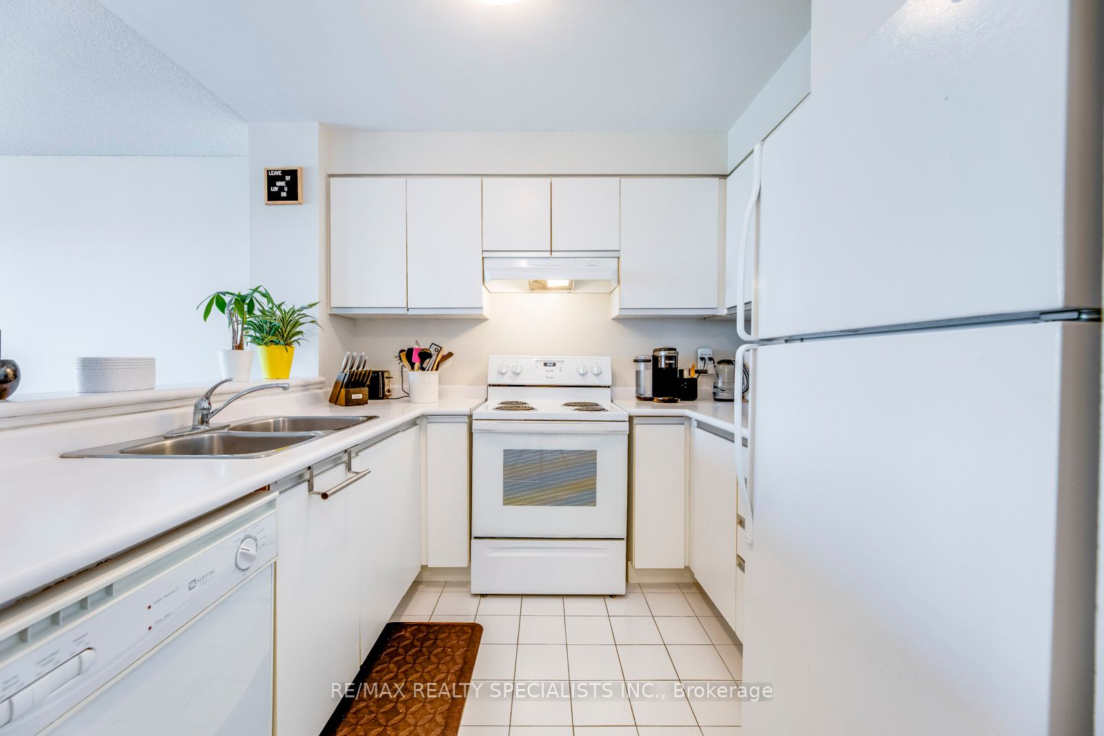 #705 - 2177 Burnhamthorpe Road Property Photo 16