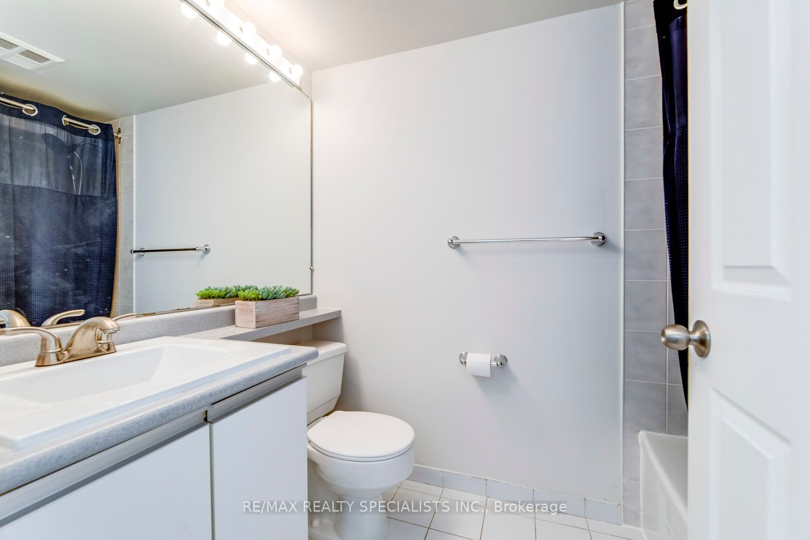 #705 - 2177 Burnhamthorpe Road Property Photo 22