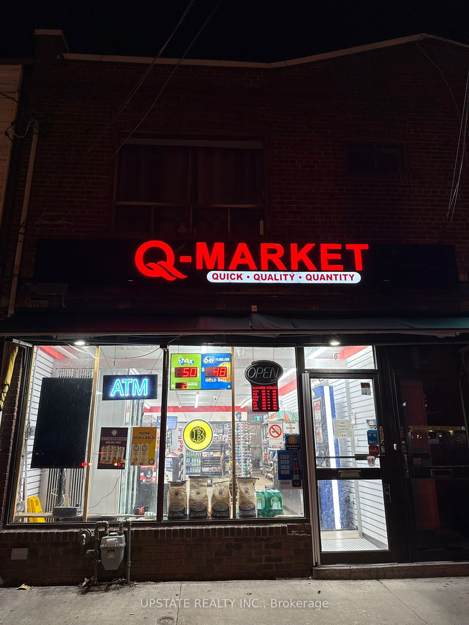 6 Mimico Avenue Property Photo 2