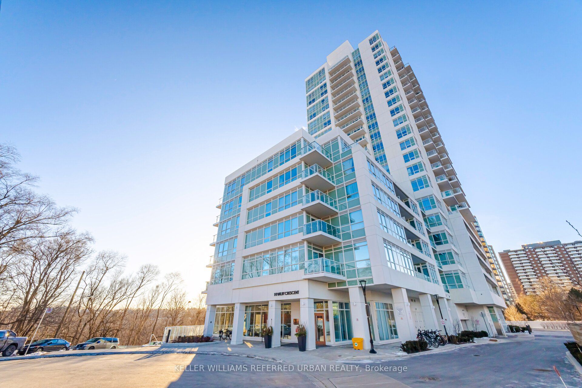 #1807 - 10 Wilby Crescent Property Photo 1