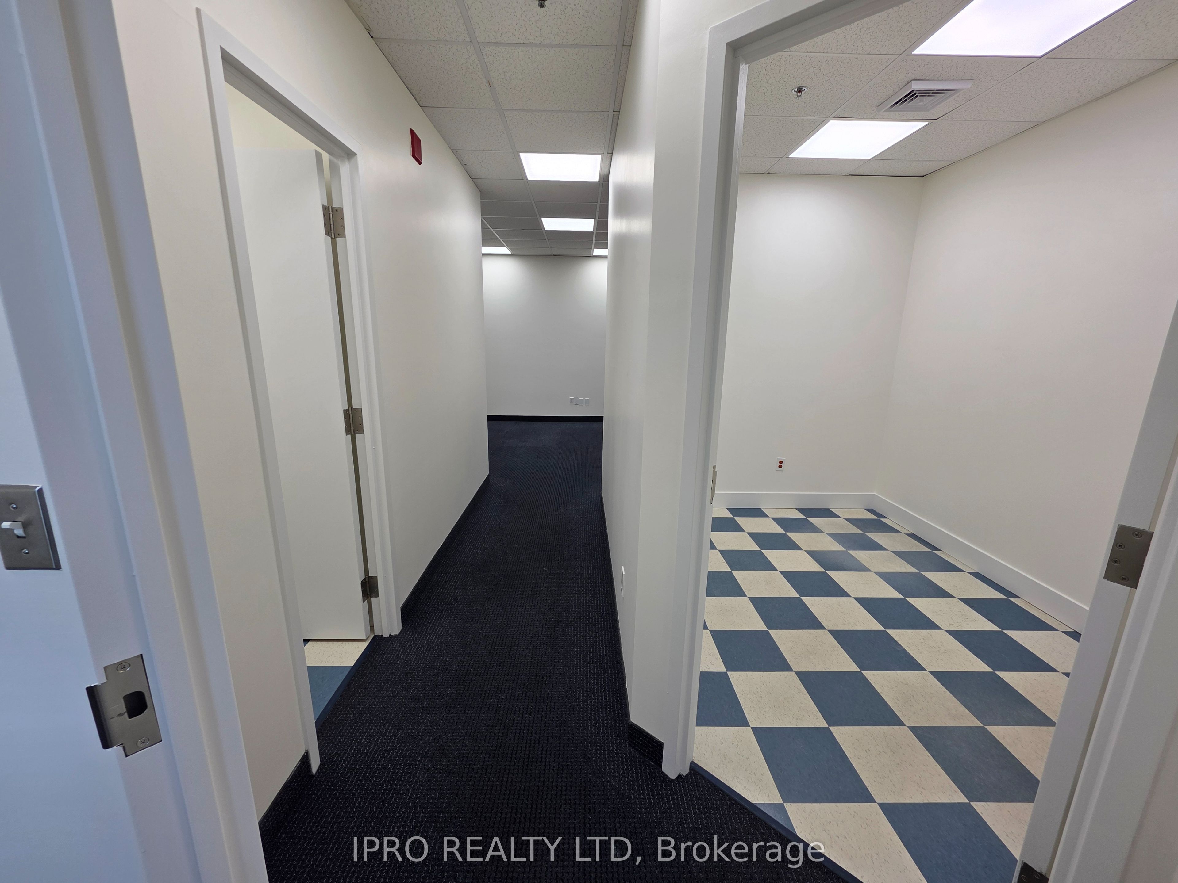 #307 - 2250 Bovaird Drive Property Photo 7