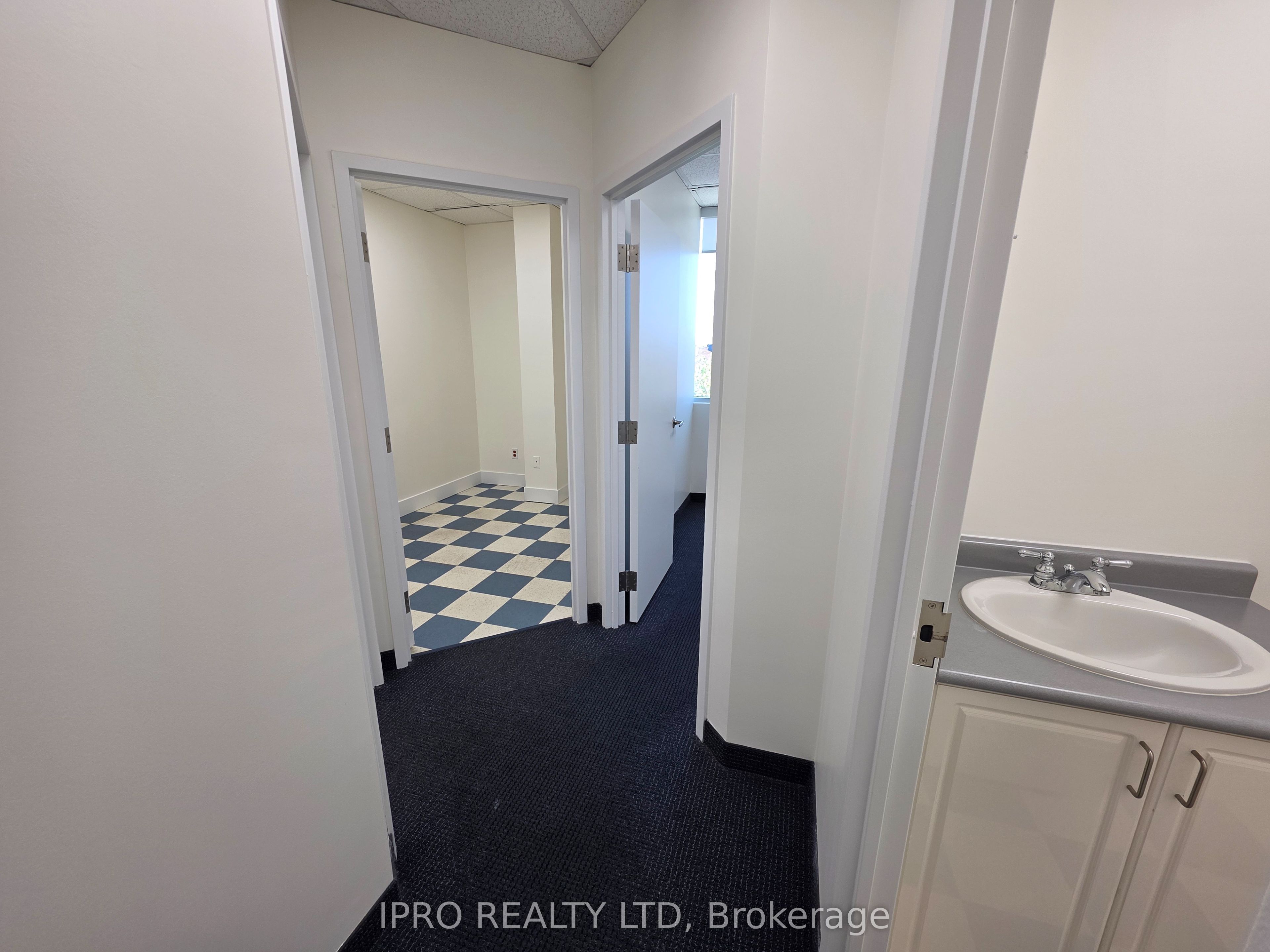 #307 - 2250 Bovaird Drive Property Photo 25