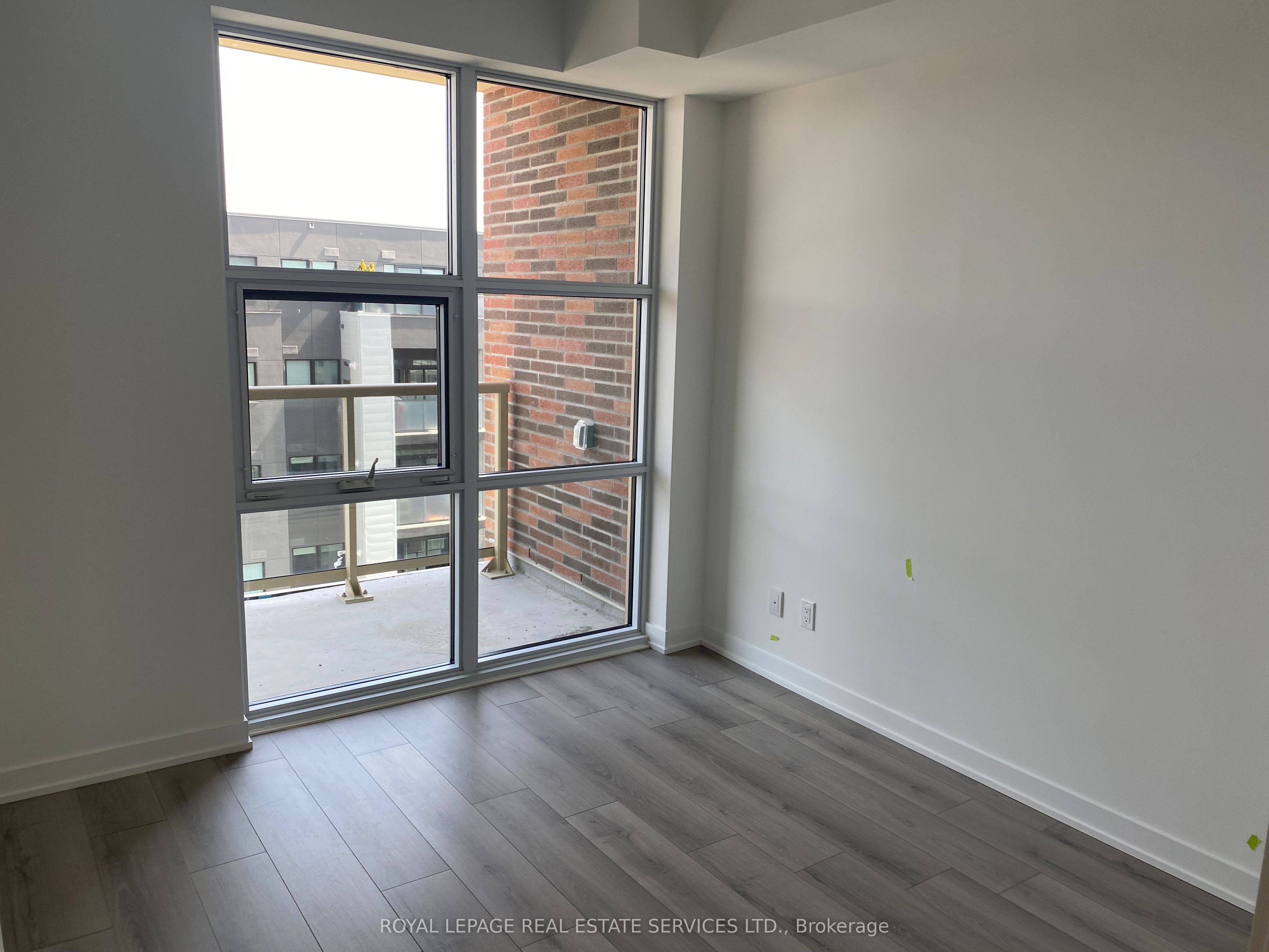 1787 St Clair Avenue W 621 Property Photo 10