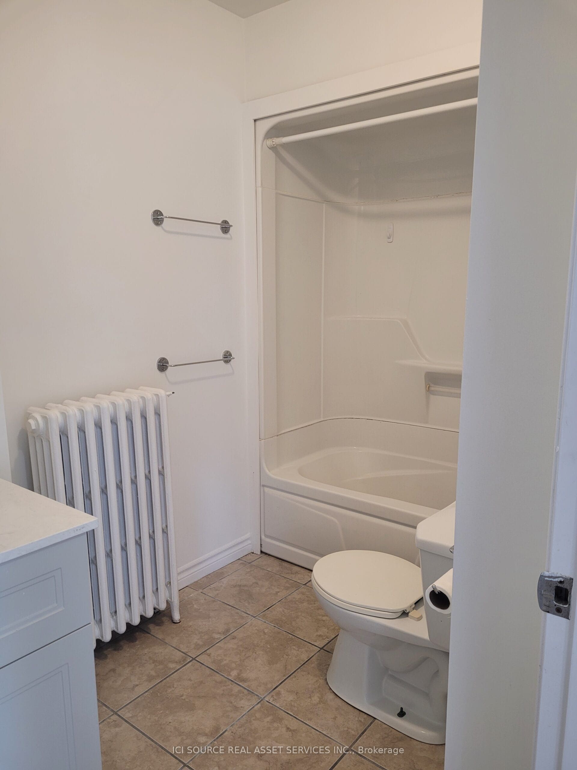 44 Bartonville Avenue W 1 Property Photo 10