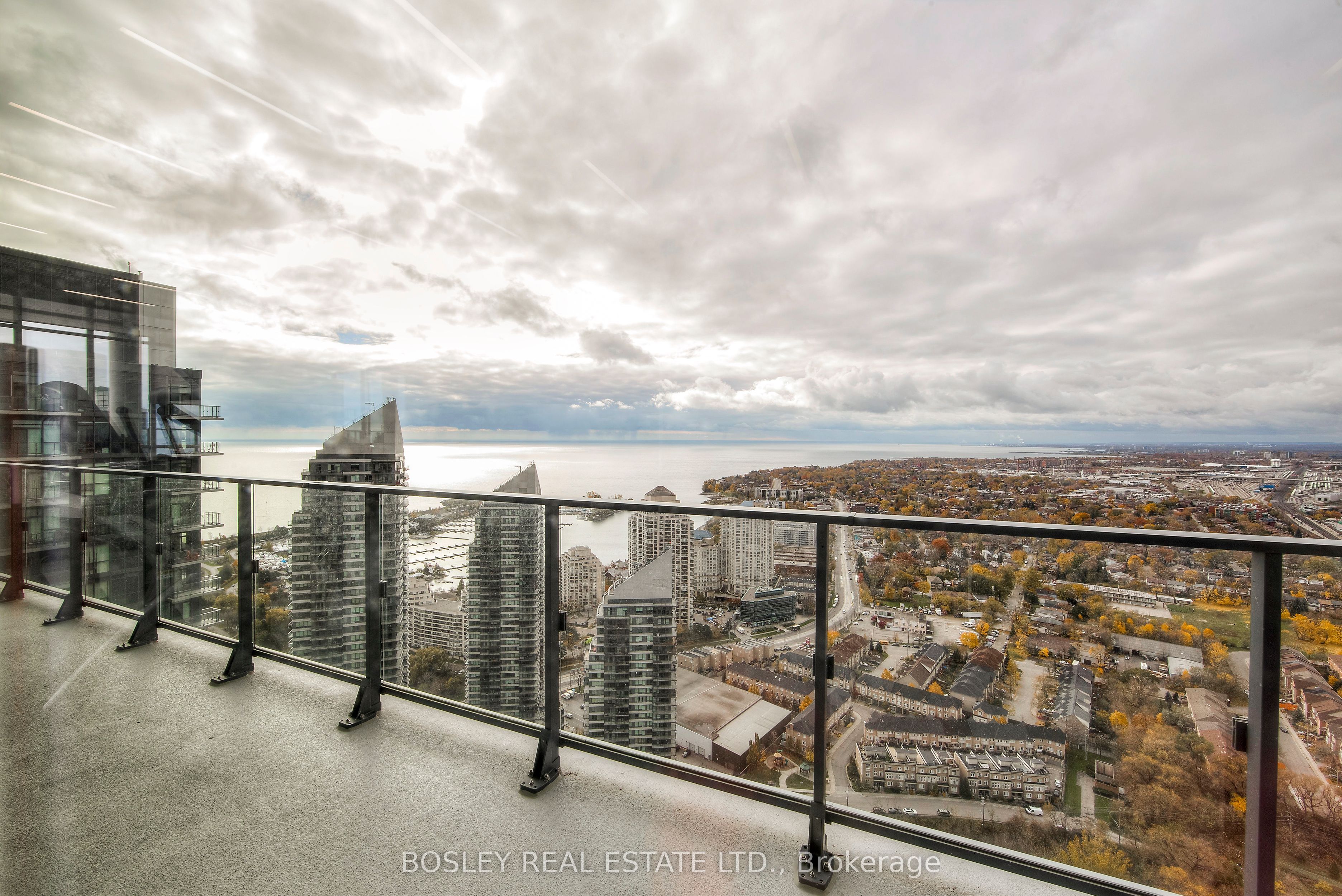 #1210 - 10 Park Lawn Road Property Photo 28