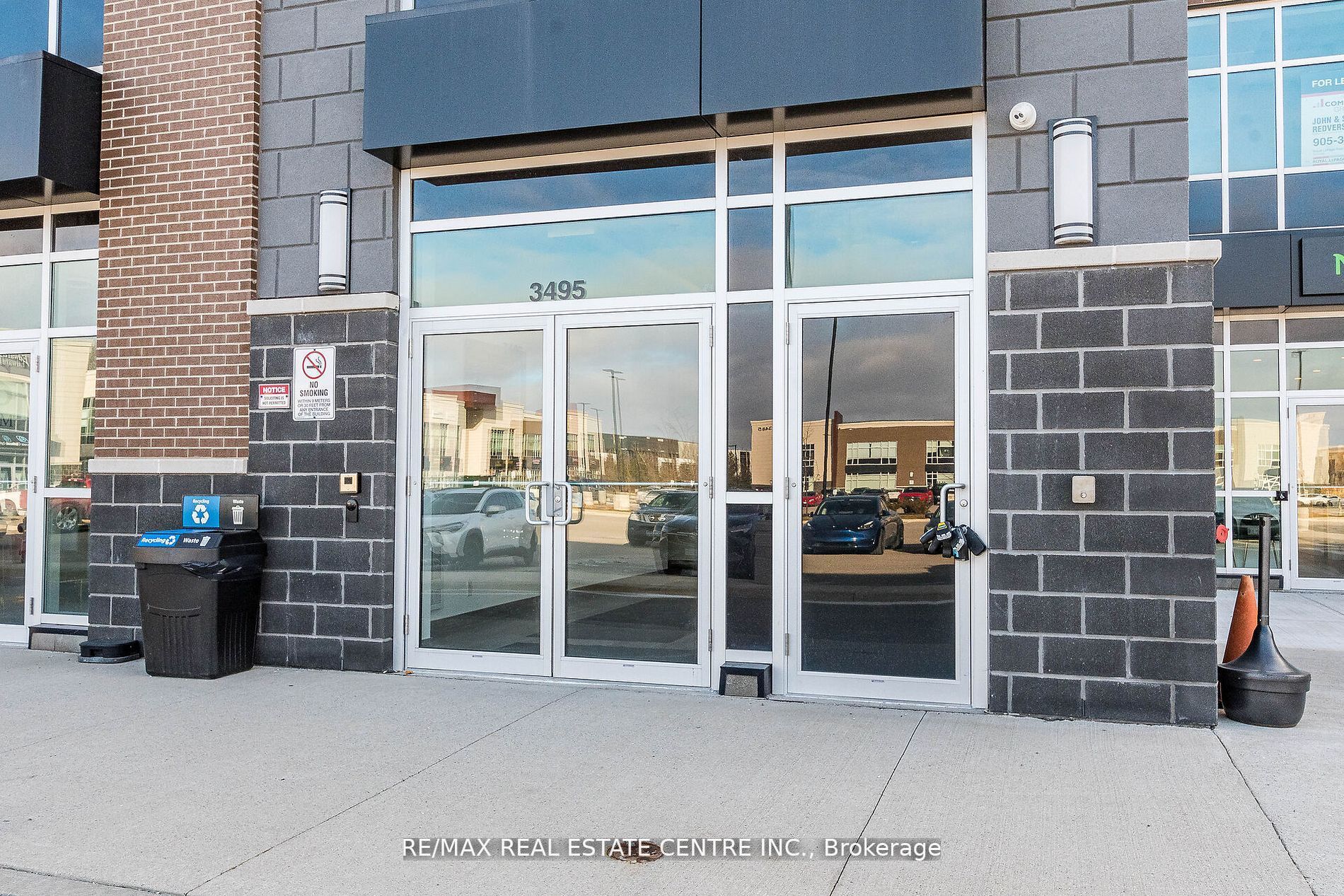 #209 - 3495 Rebecca Street Property Photo 7