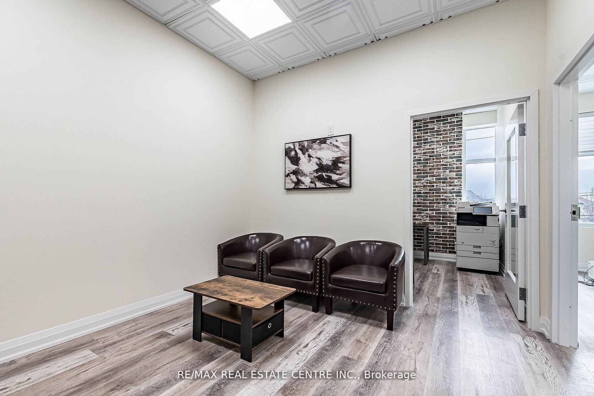 #209 - 3495 Rebecca Street Property Photo 17
