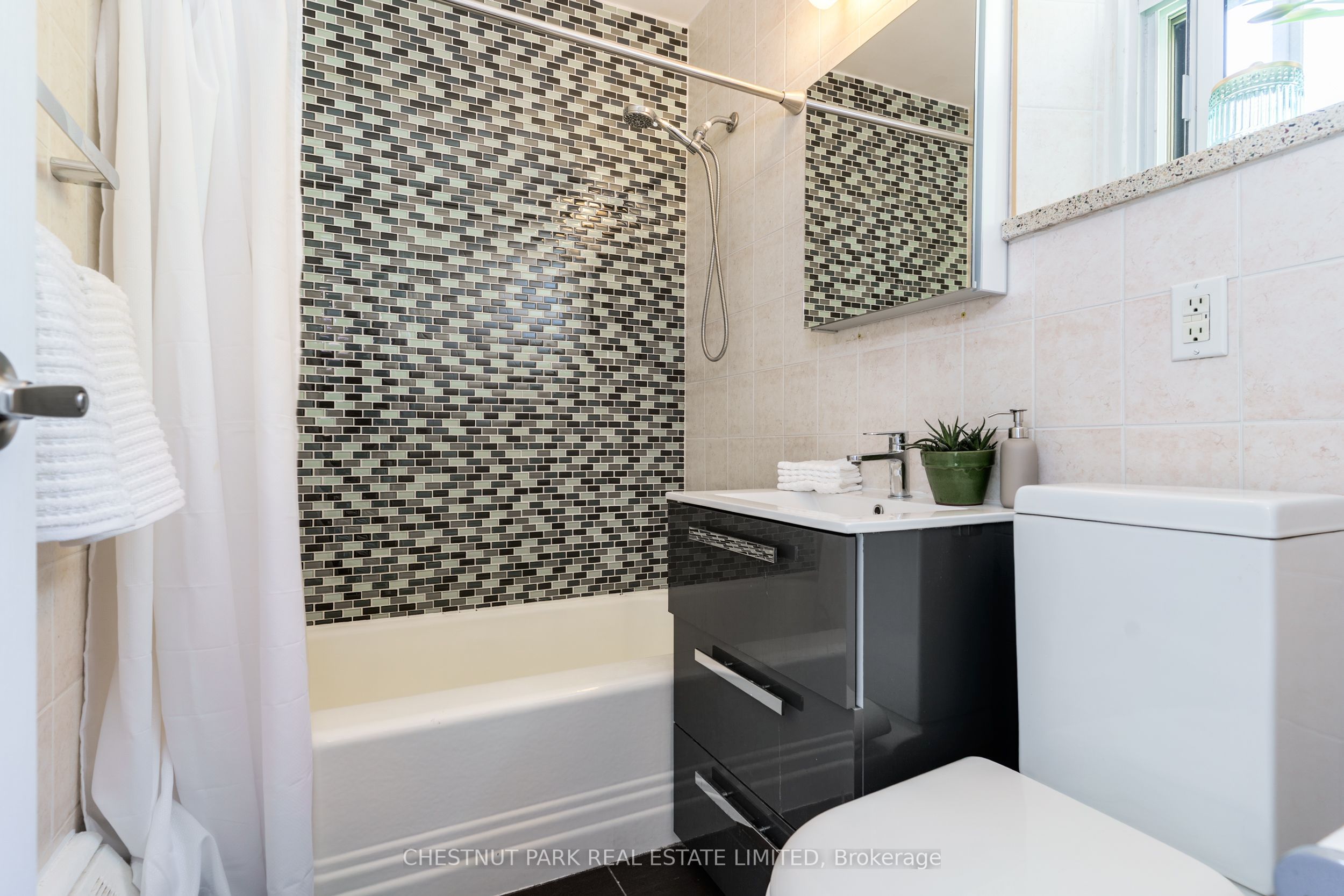 #205 - 60 Gulliver Road Property Photo 19