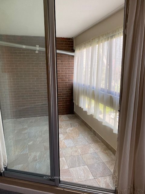 #604 - 50 Elm Drive Property Photo 16