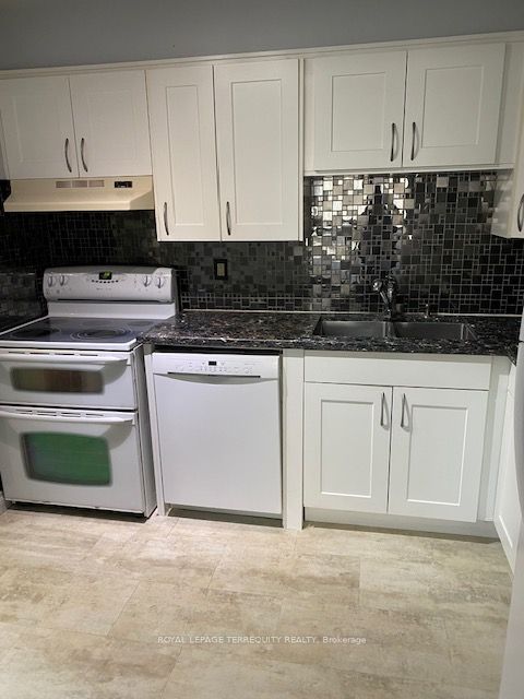 #604 - 50 Elm Drive Property Photo 19