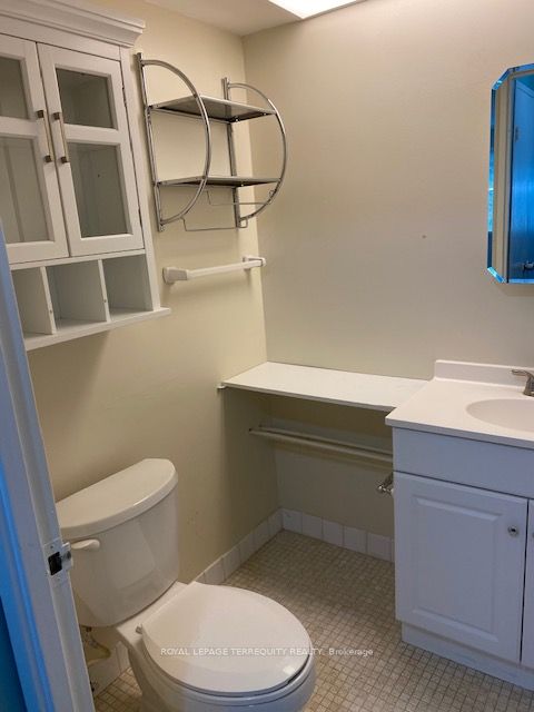 #604 - 50 Elm Drive Property Photo 36