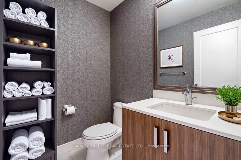 1575 Lakeshore Road W 366 Property Photo 10