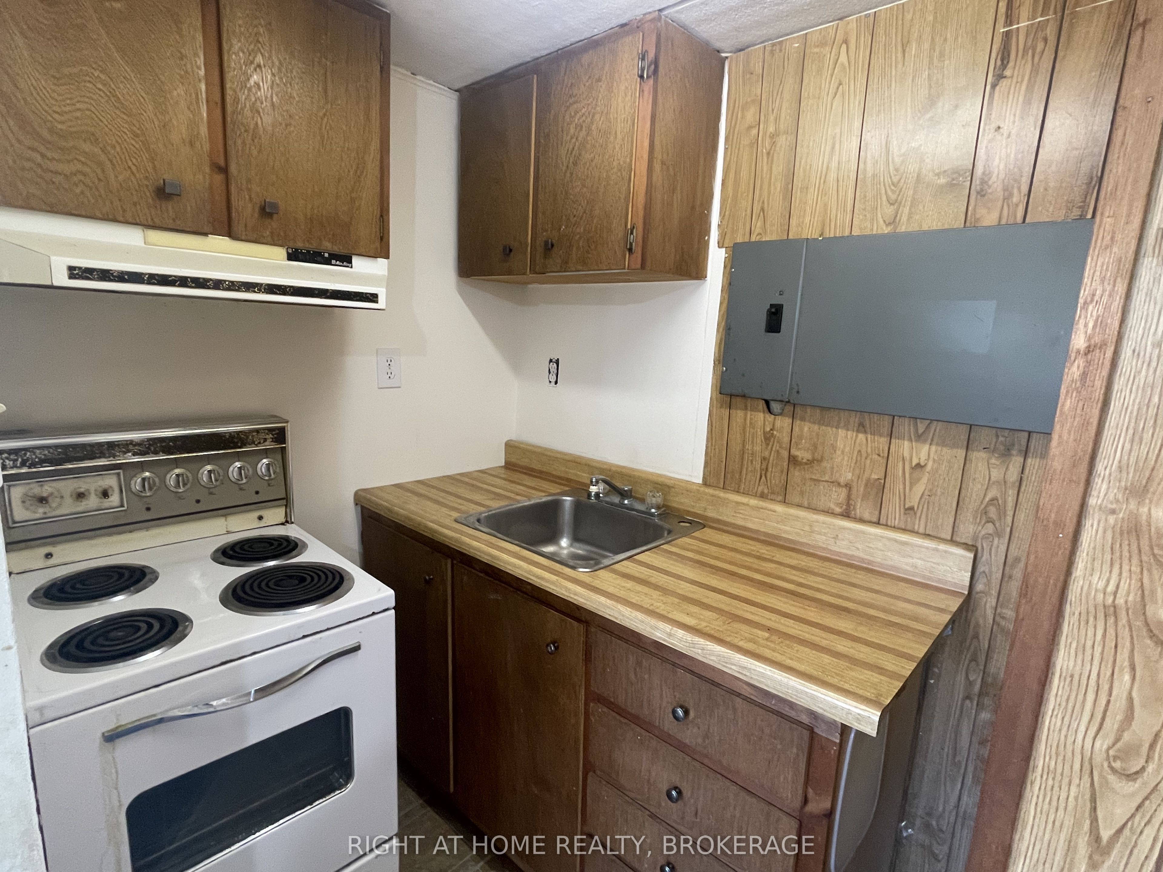 180 Mississauga Valley Boulevard 140 Property Photo 25