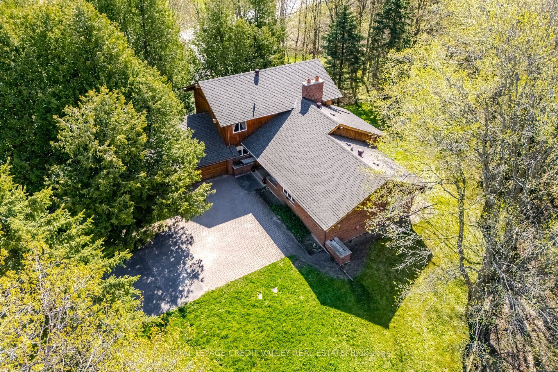17940 Airport Road Property Photo 1