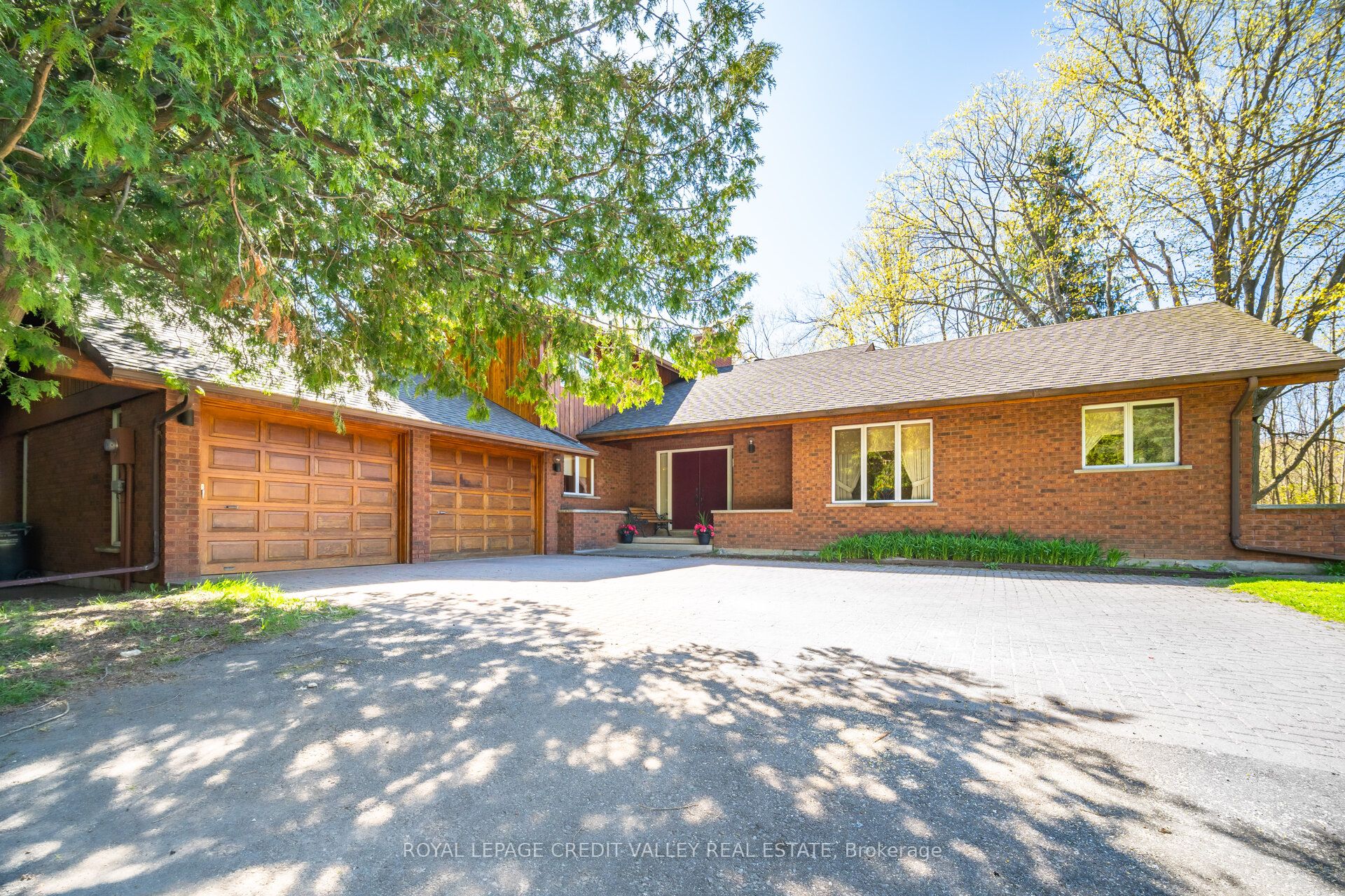 17940 Airport Road Property Photo 2