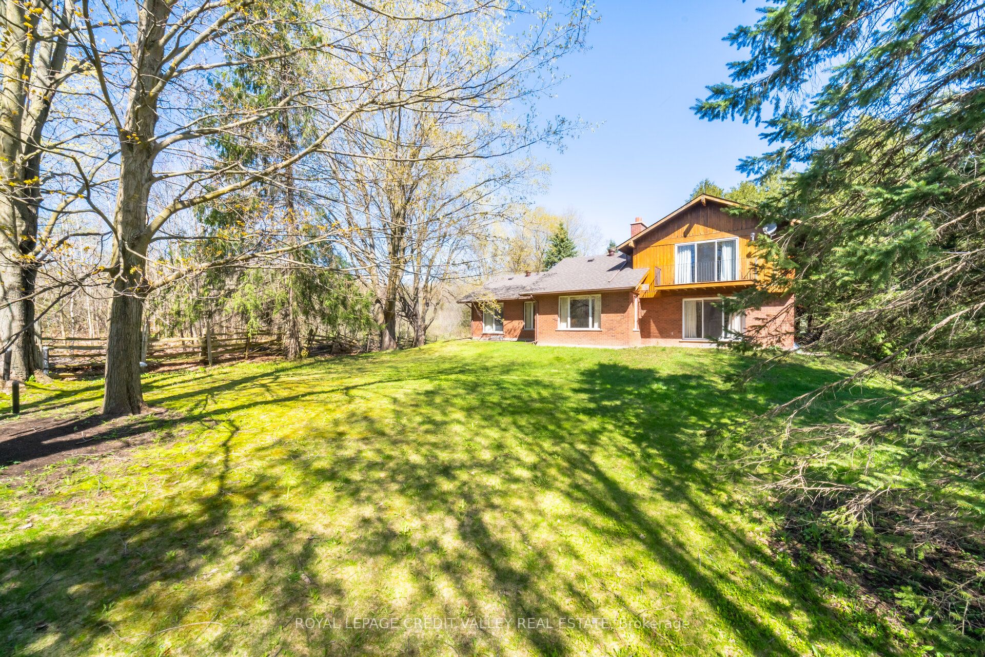 17940 Airport Road Property Photo 6