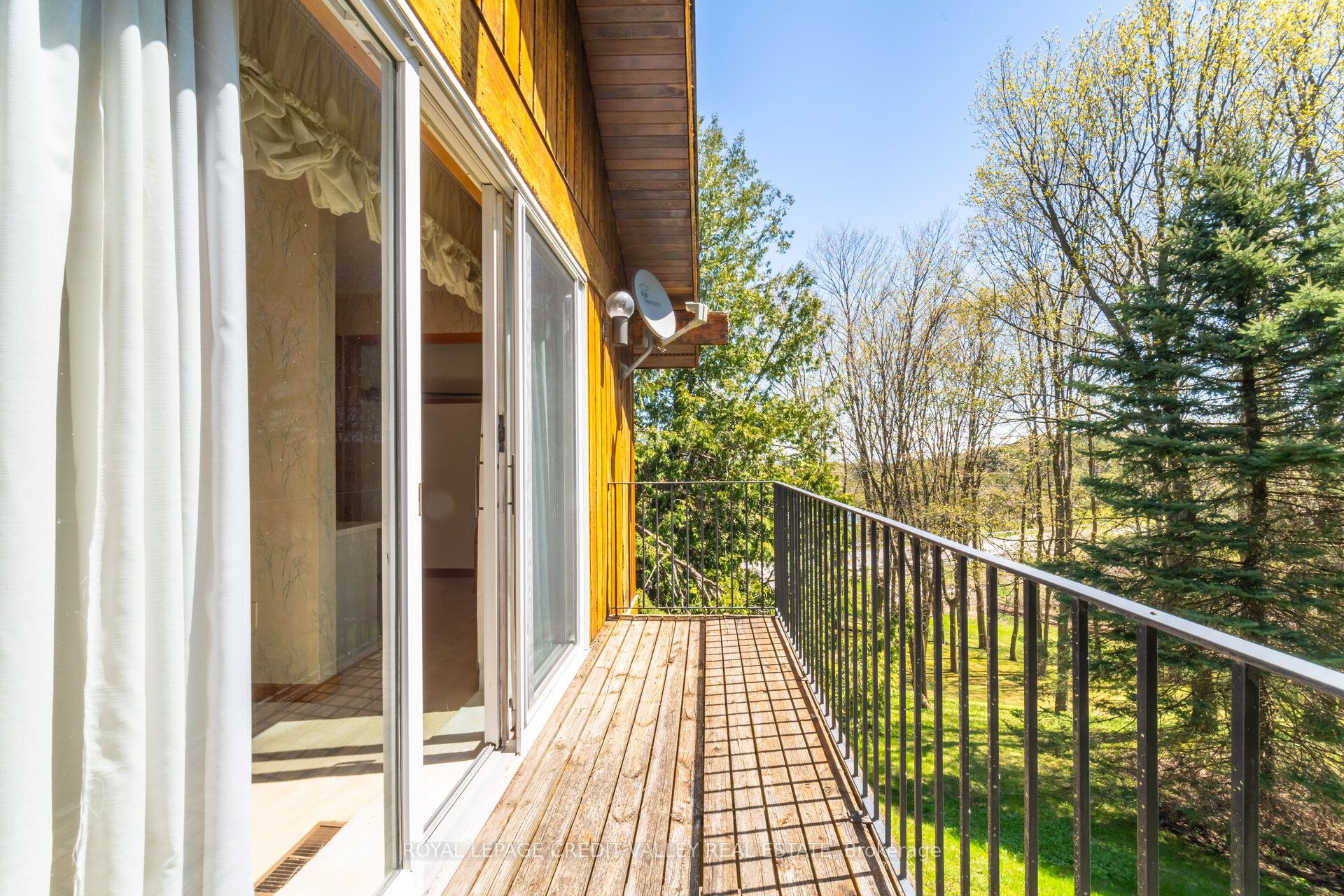 17940 Airport Road Property Photo 24