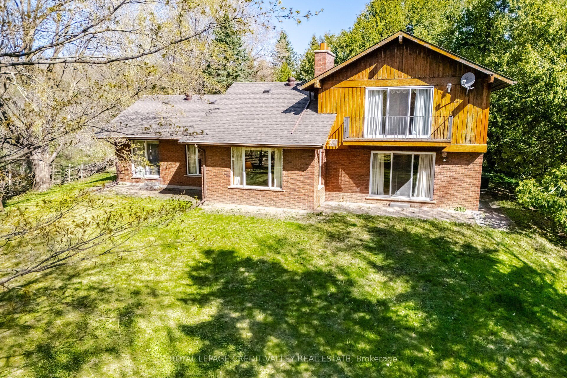 17940 Airport Road Property Photo 29