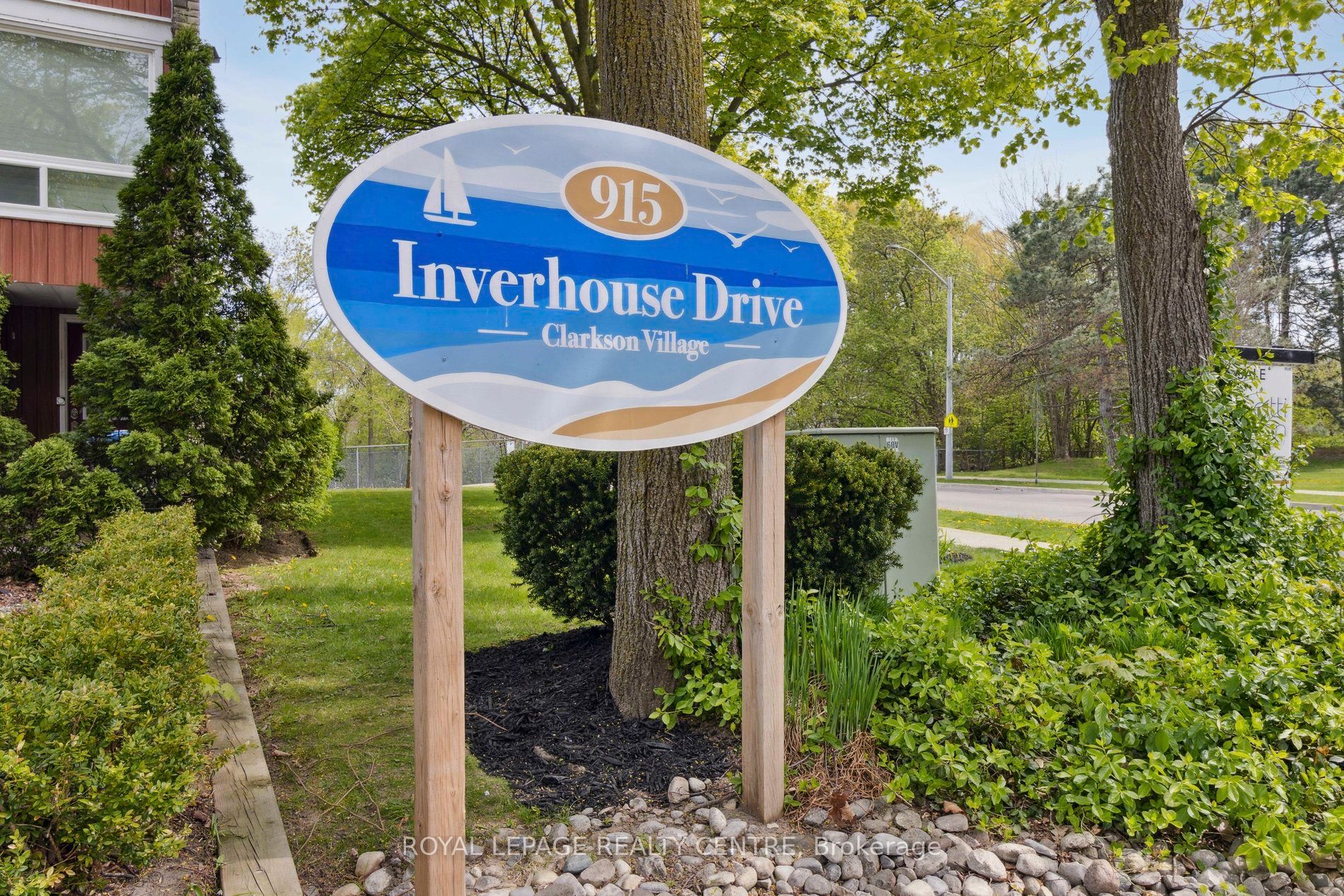 915 Inverhouse Drive 69 Property Photo 1