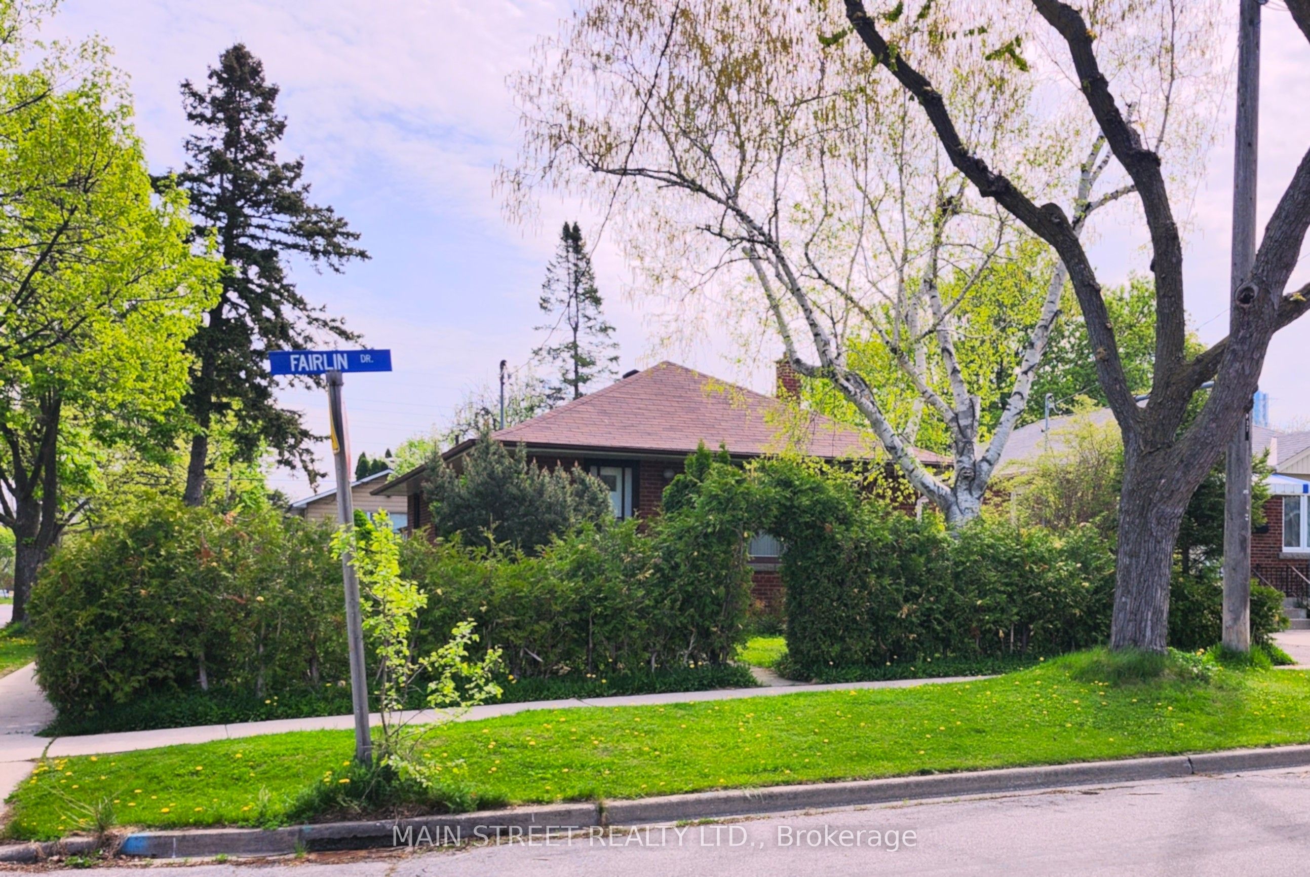 37 Fairlin Drive Property Photo 1
