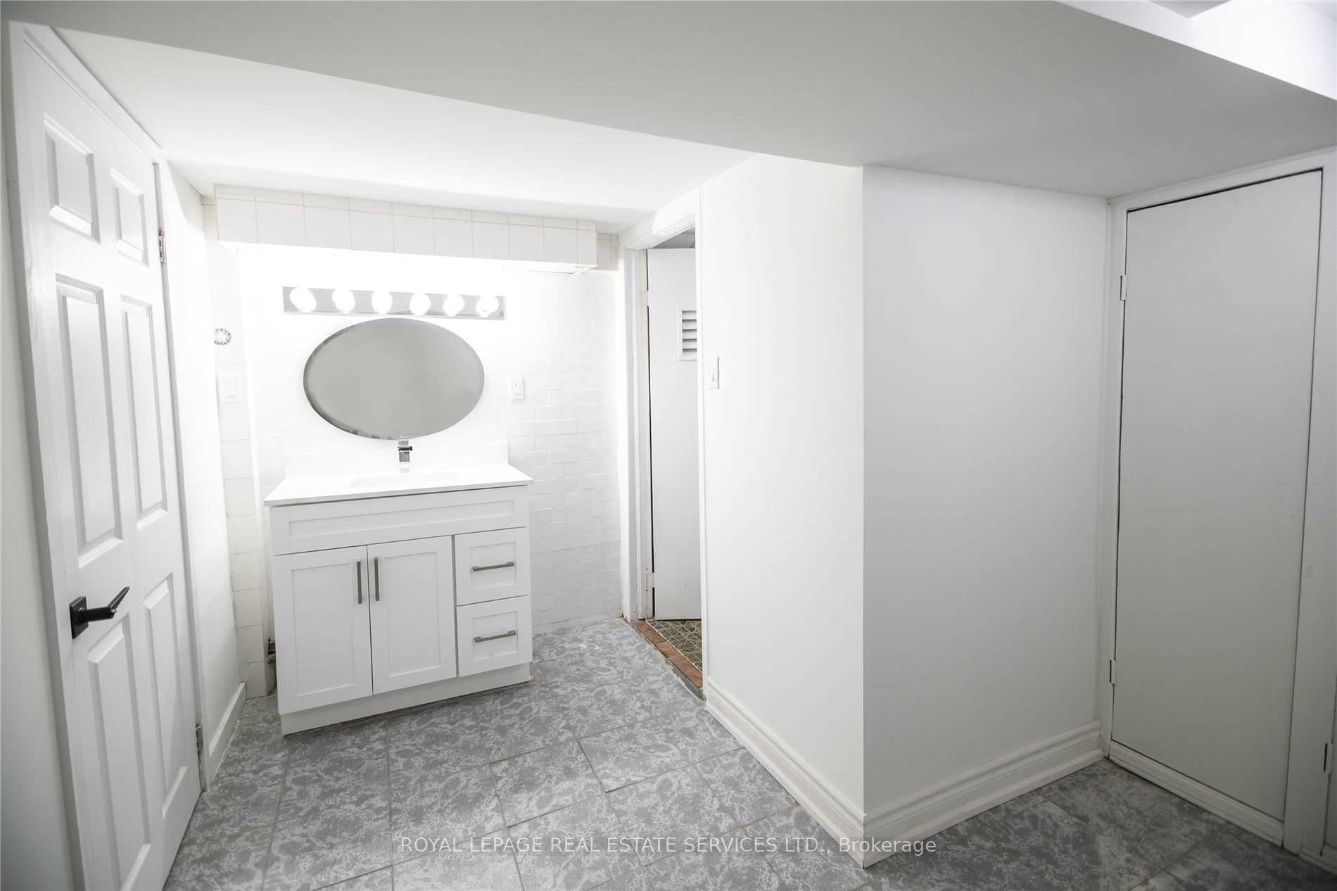 1010 Caledonia Road Property Photo 12