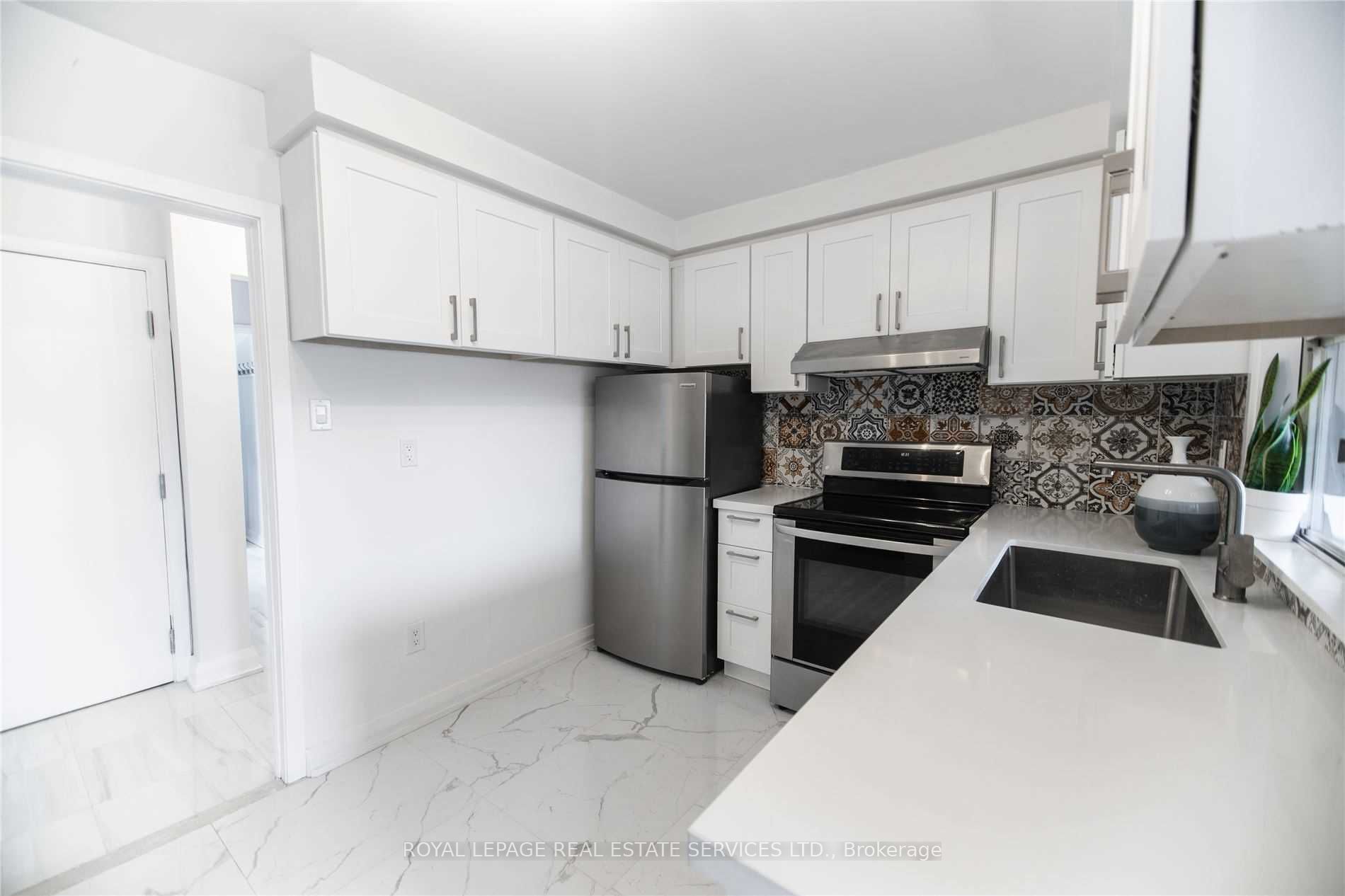 1010 Caledonia Road Property Photo 23