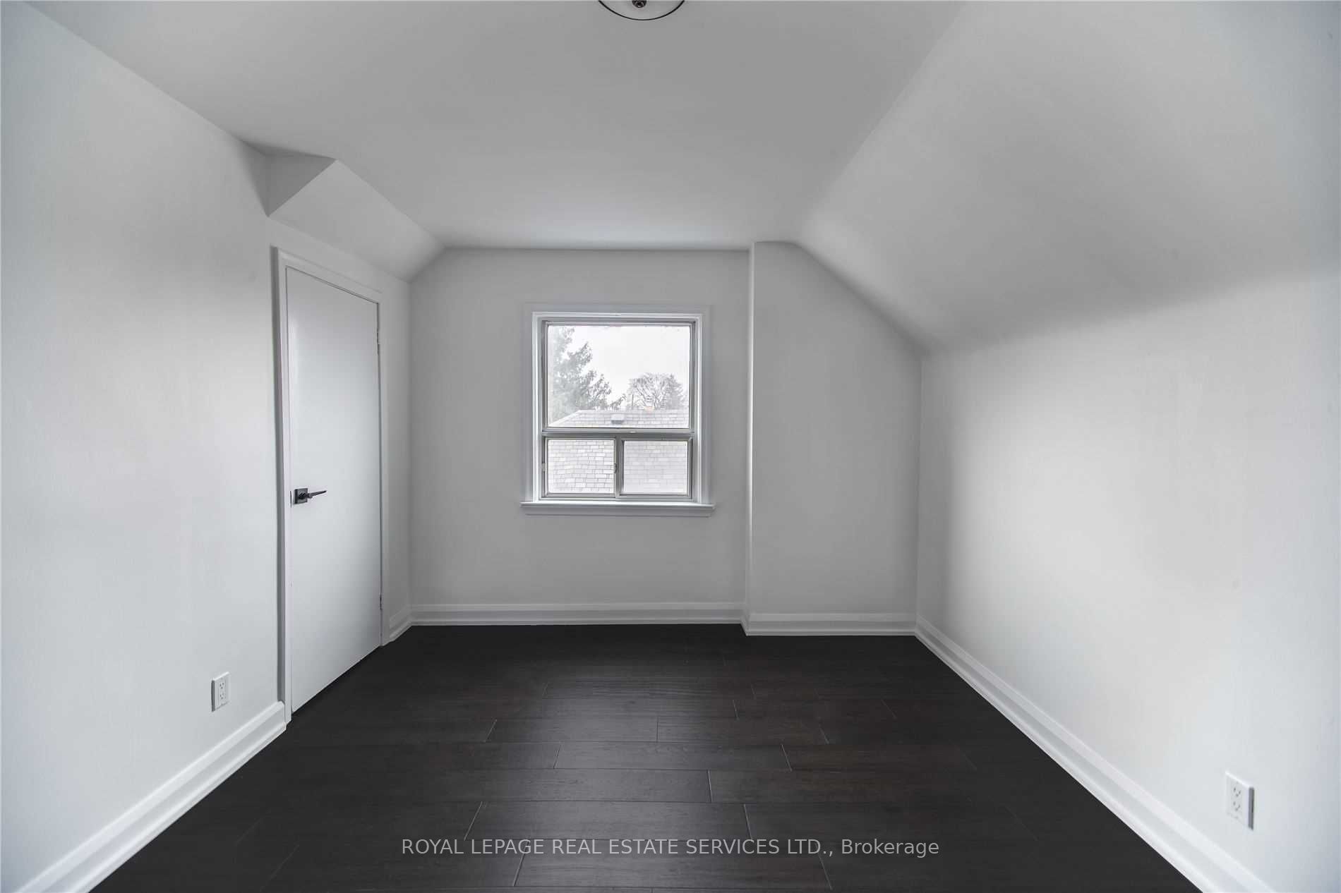 1010 Caledonia Road Property Photo 32