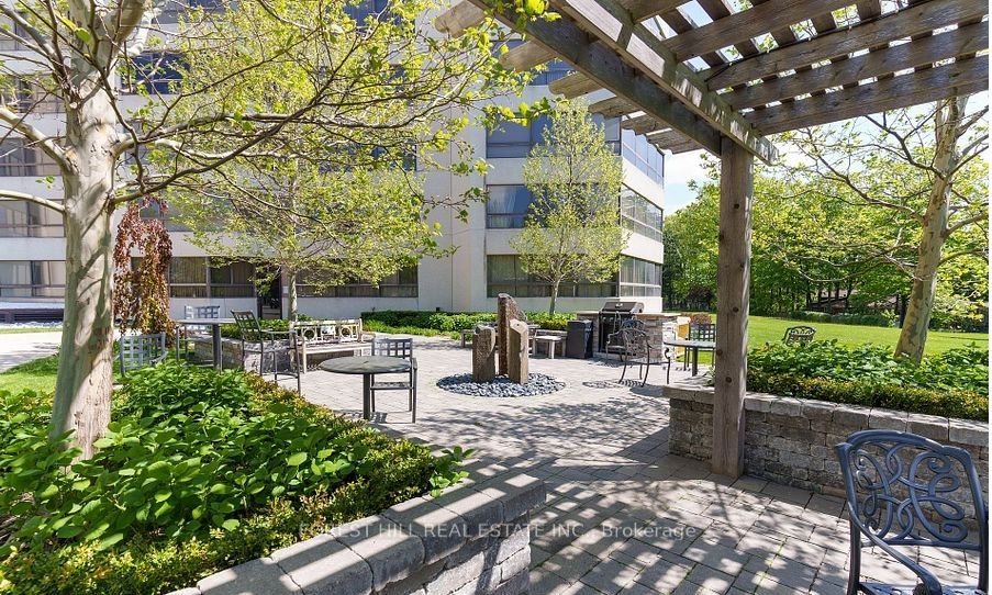 #905 - 1300 Bloor Street Property Photo 3
