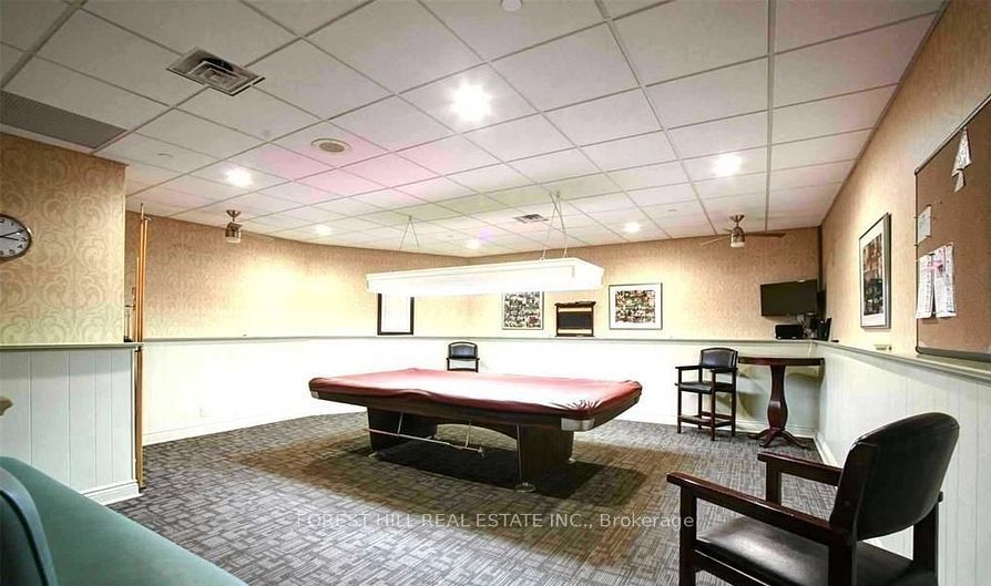 #905 - 1300 Bloor Street Property Photo 11