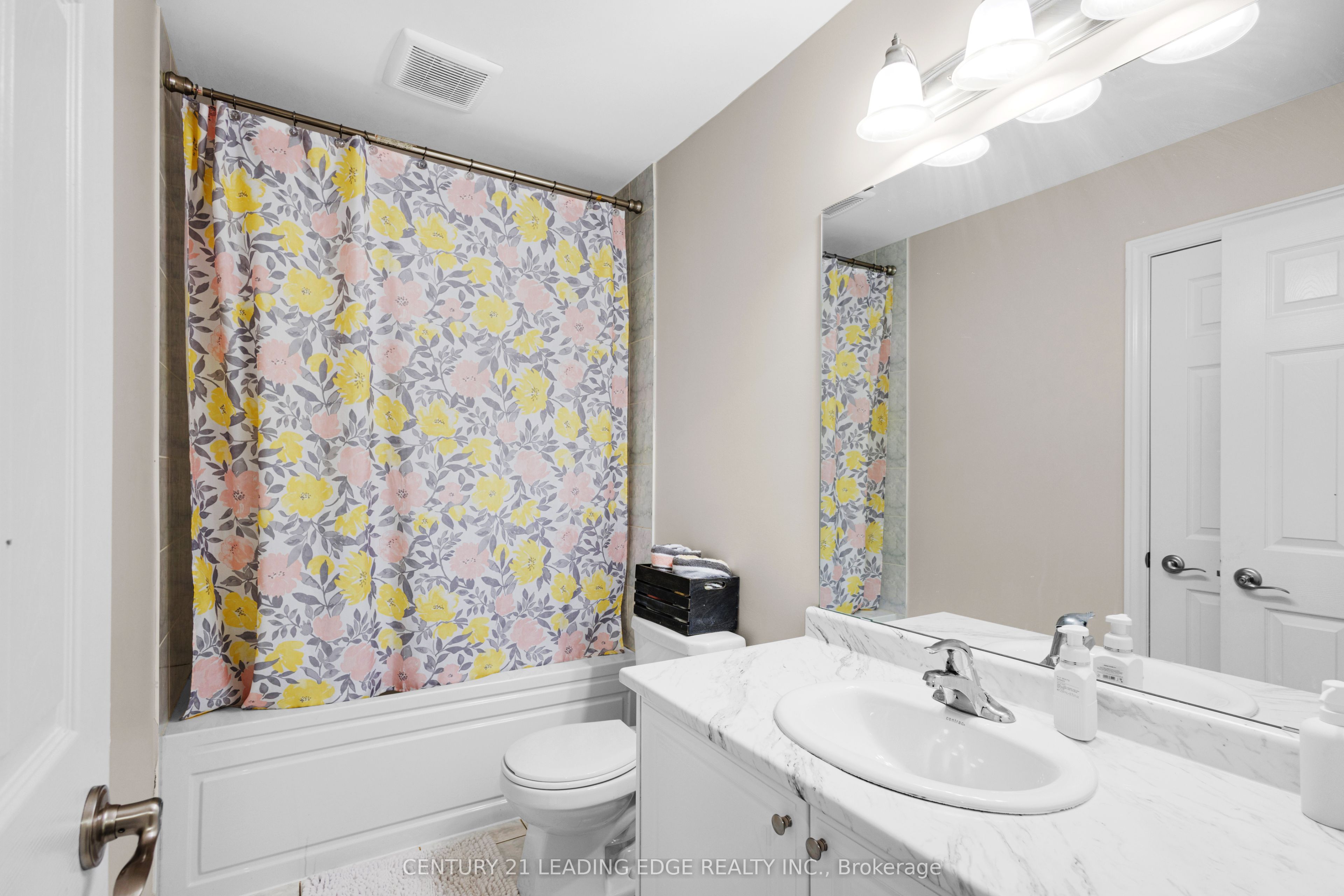 40 Abigail Crescent Property Photo 25