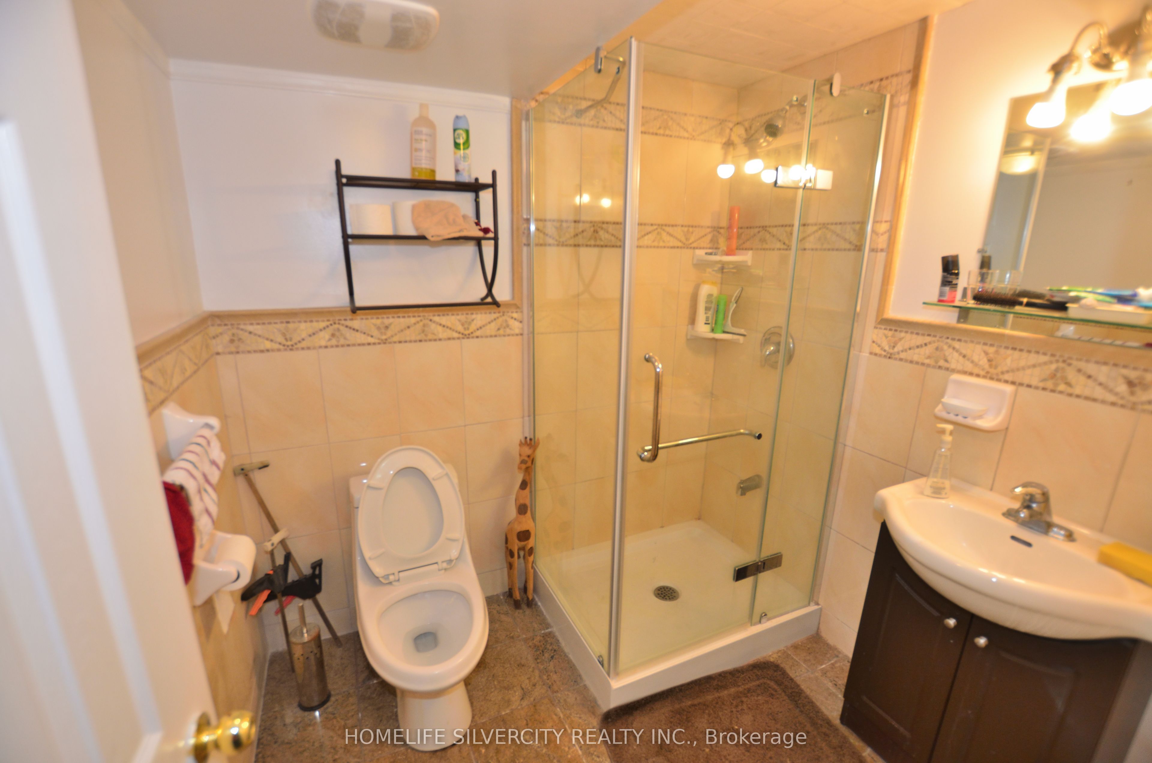 35 Geneva Crescent Property Photo 35