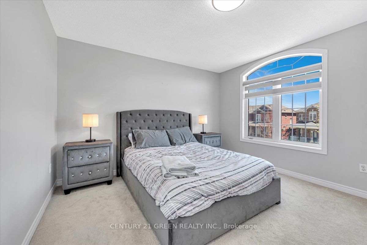 7 Accent Circle Property Photo 20