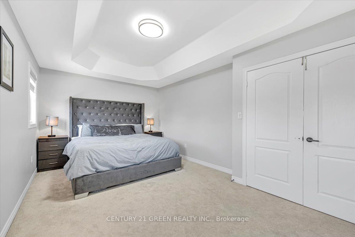 7 Accent Circle Property Photo 27