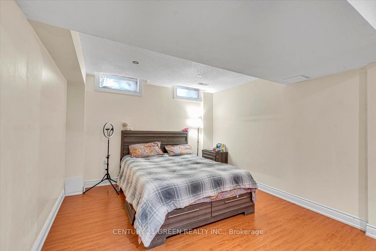 7 Accent Circle Property Photo 33