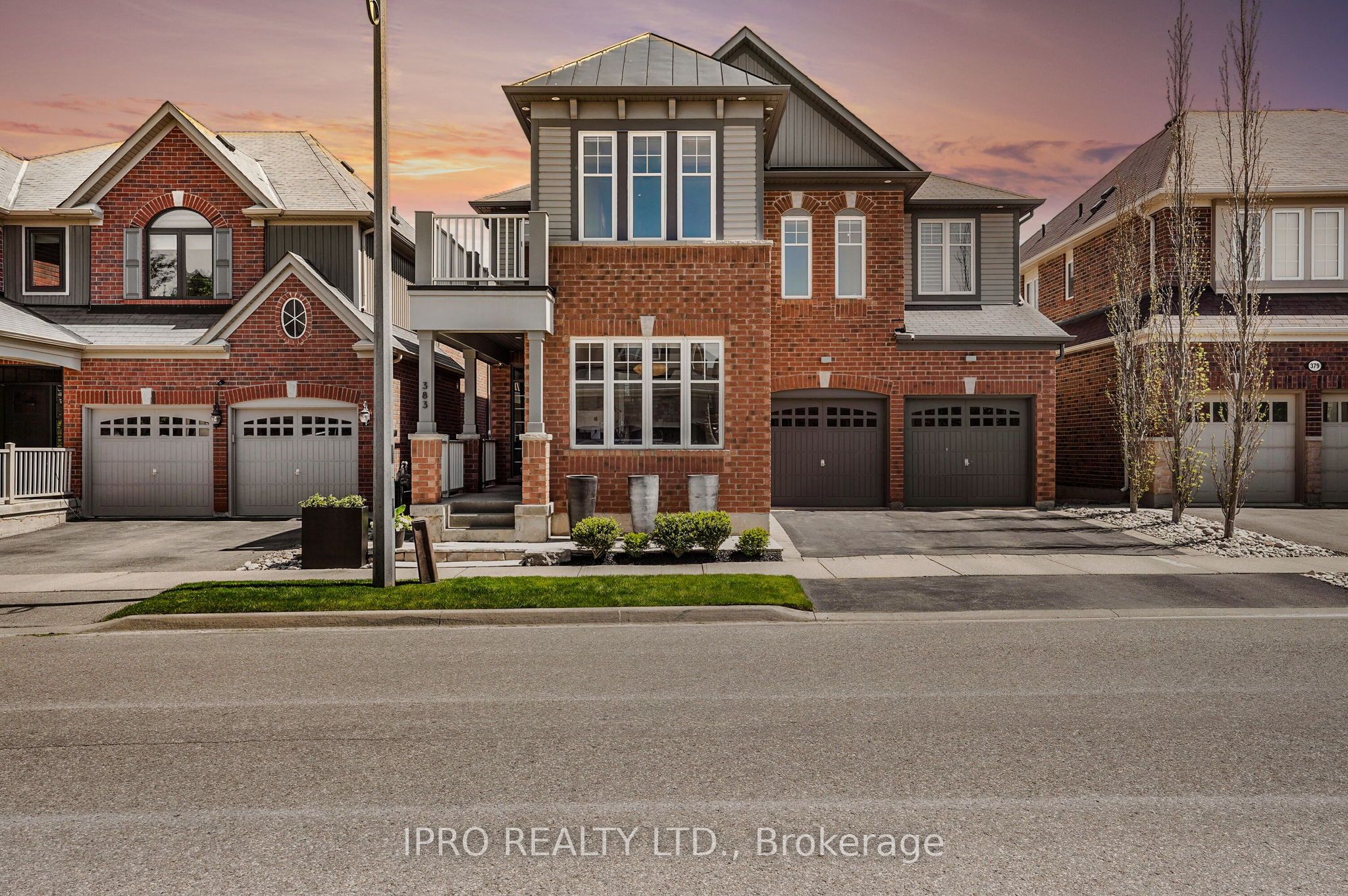 383 Wettlaufer Terrace Property Photo 1