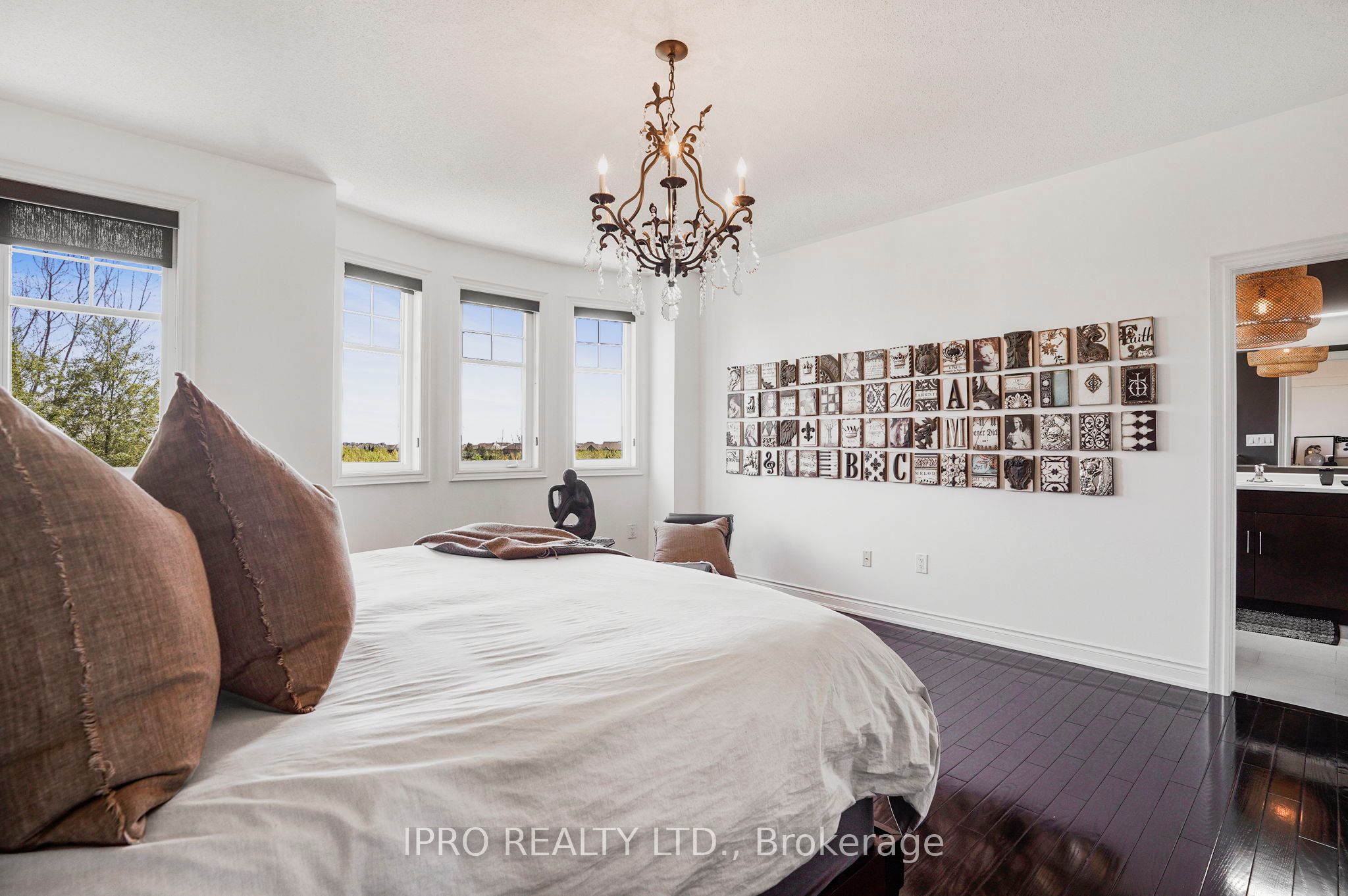 383 Wettlaufer Terrace Property Photo 16