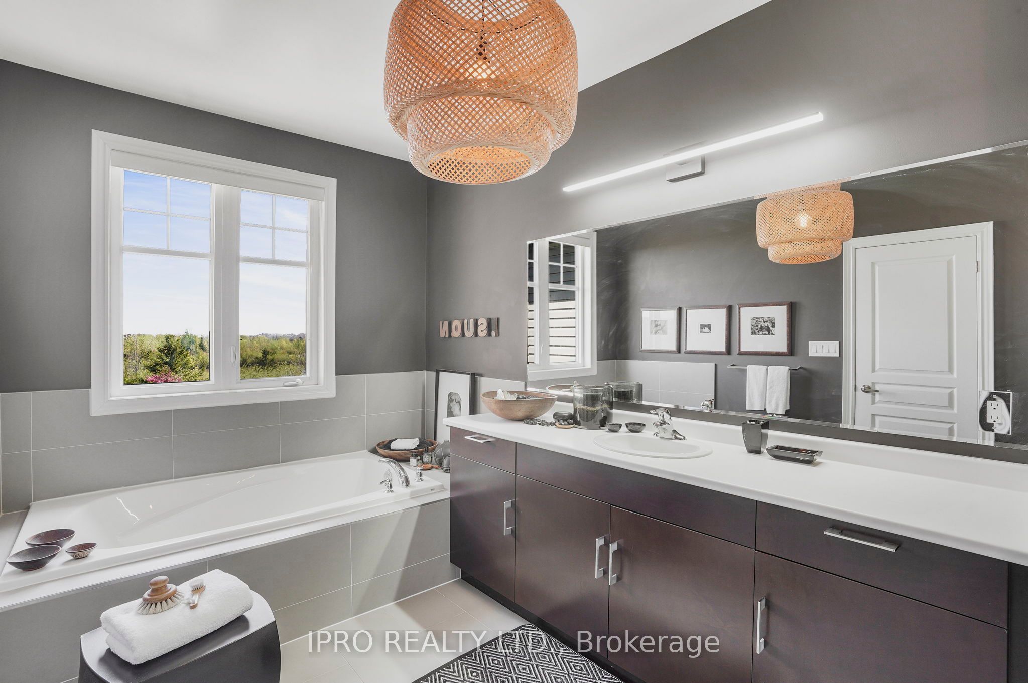 383 Wettlaufer Terrace Property Photo 17