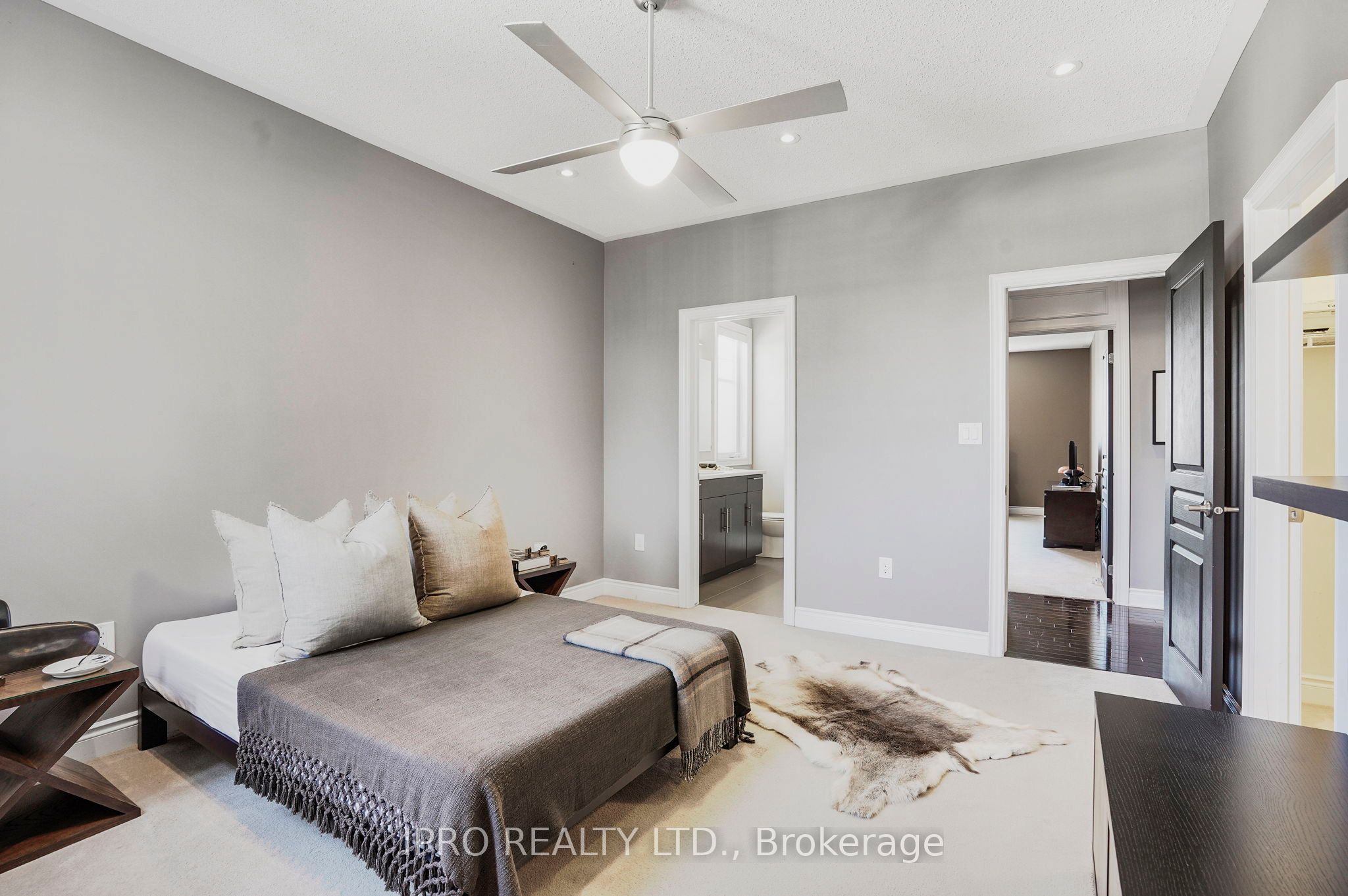 383 Wettlaufer Terrace Property Photo 21