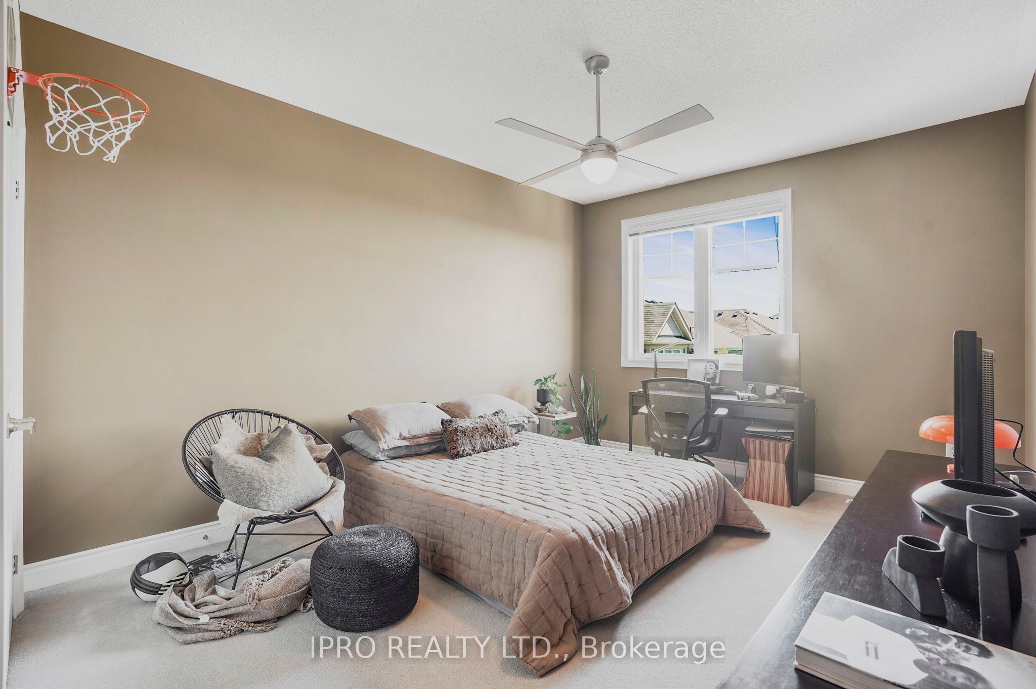 383 Wettlaufer Terrace Property Photo 22