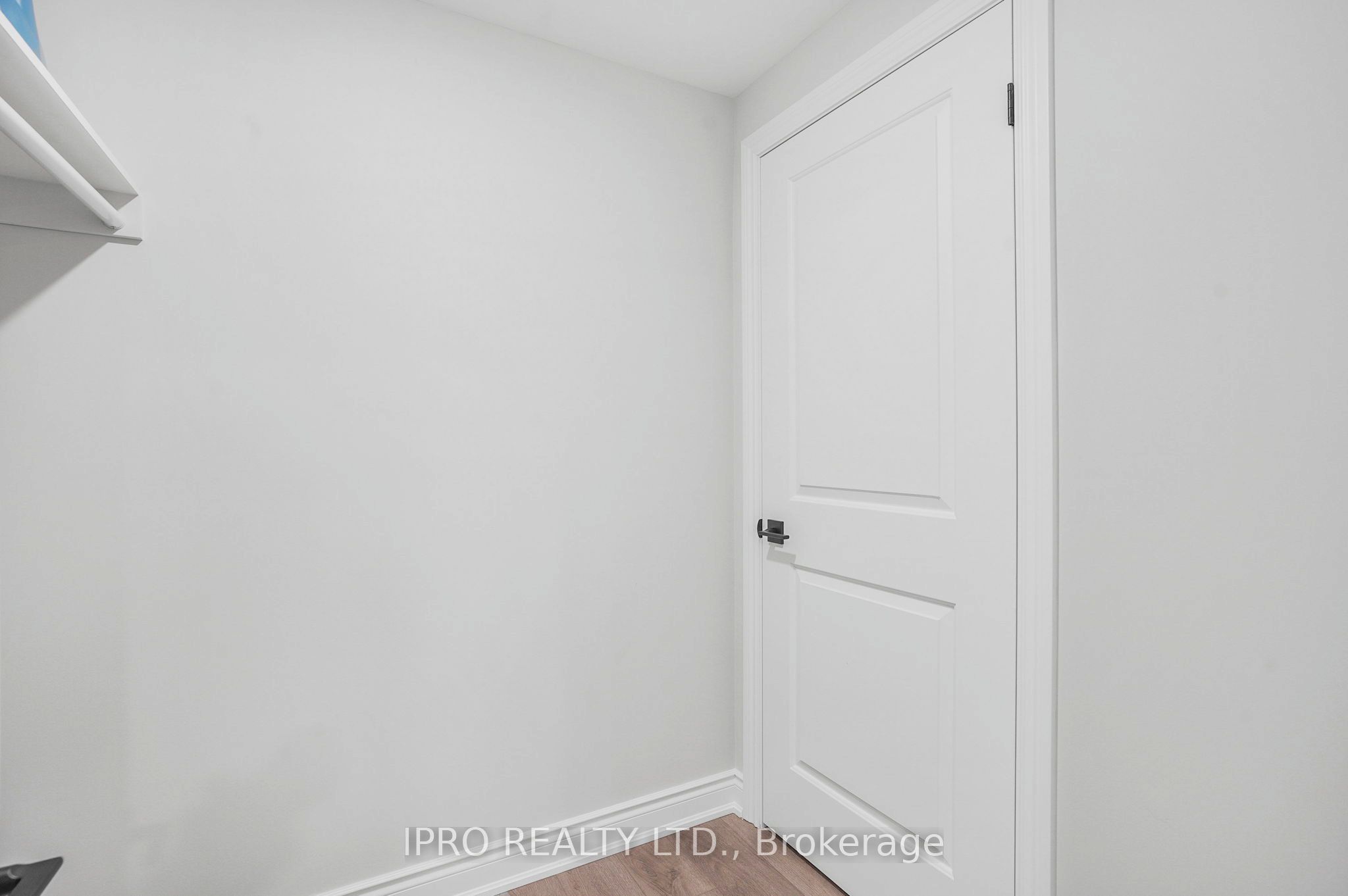 383 Wettlaufer Terrace Property Photo 26
