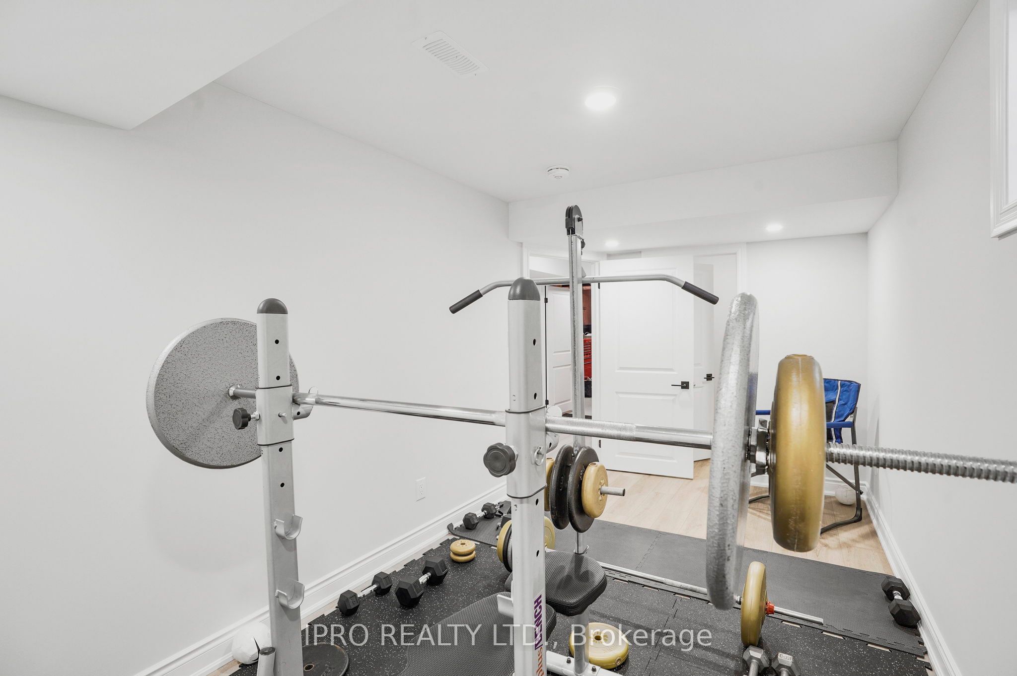 383 Wettlaufer Terrace Property Photo 32