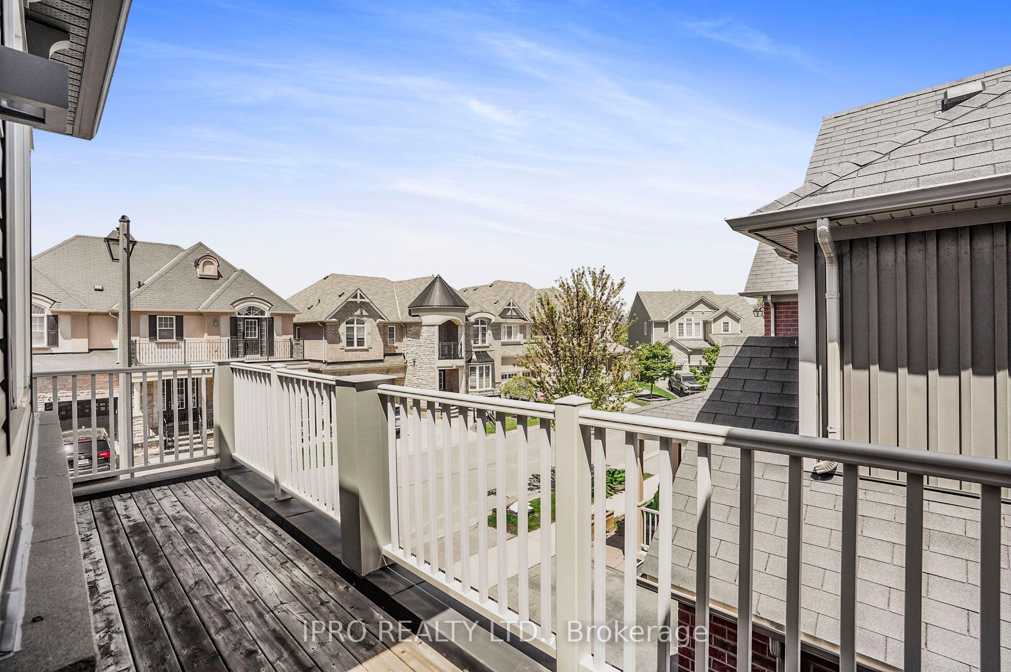 383 Wettlaufer Terrace Property Photo 34