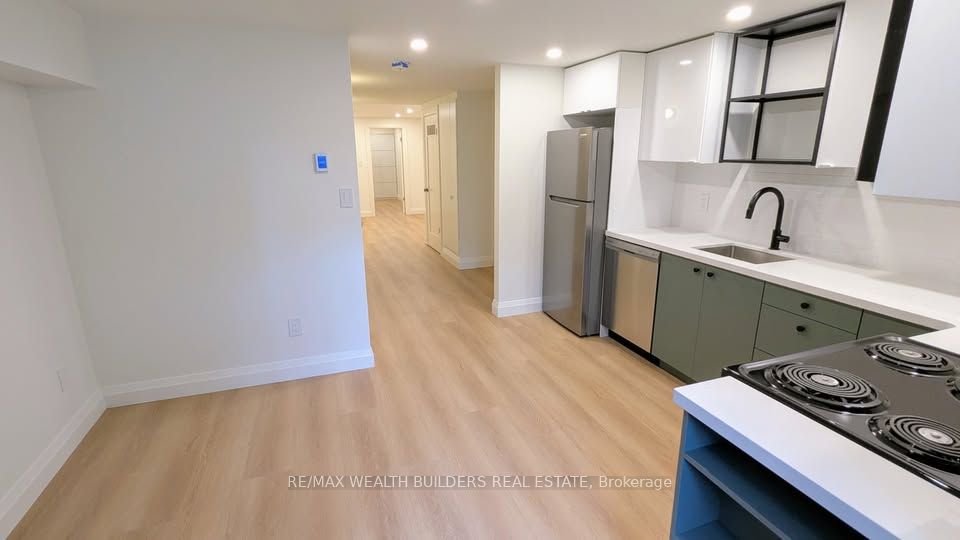 130 Symington Avenue Lower Property Photo 1