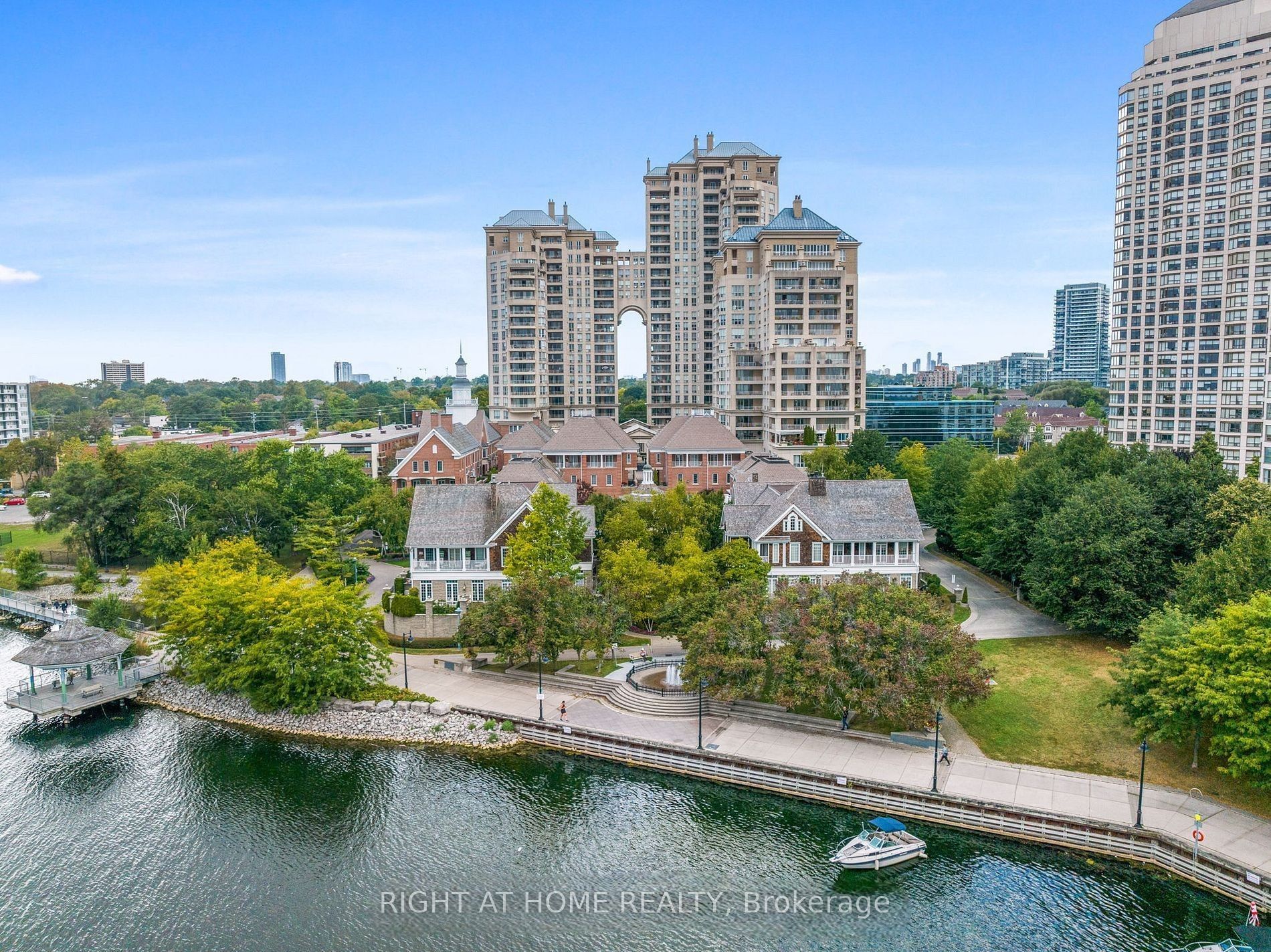 #Ph1501 - 2287 Lake Shore Boulevard Property Photo 1