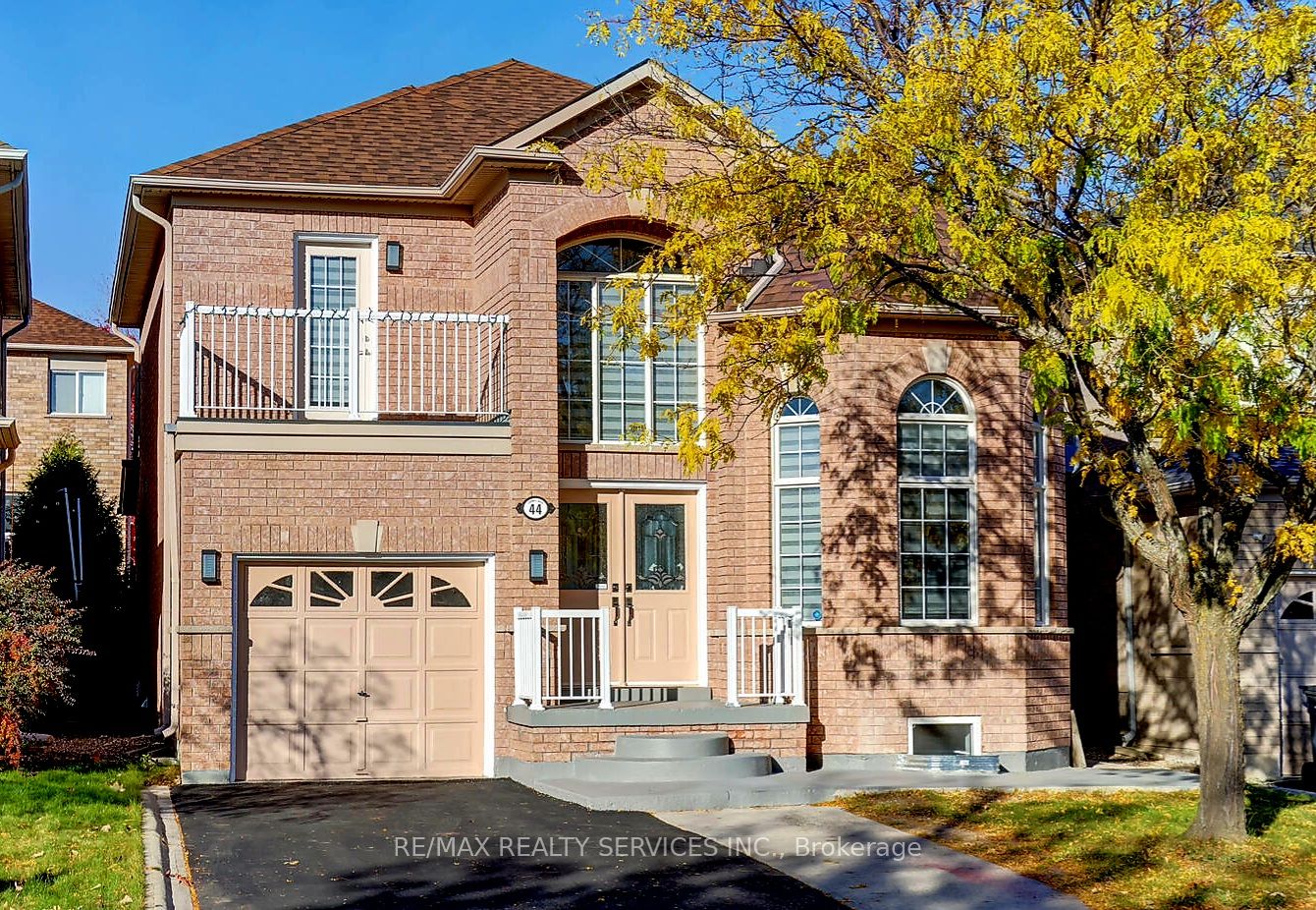 44 Lormel Gate Property Photo 1