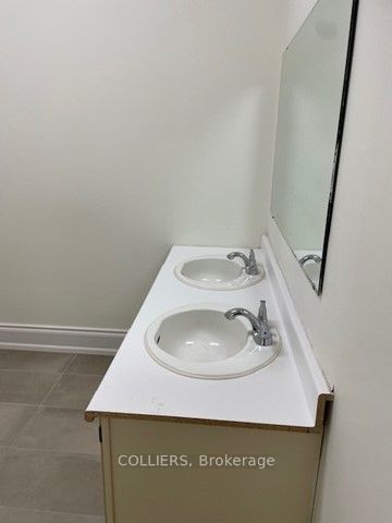 #405 - 48 Galaxy Road Property Photo 8
